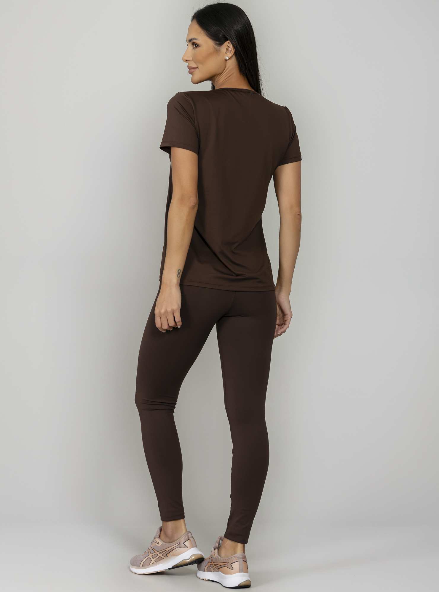 T-Shirt Fashion Color Marrom 02