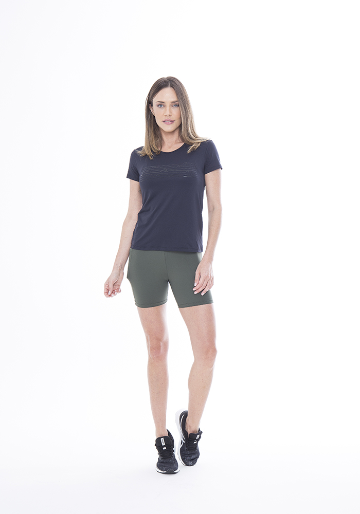 Bermuda com Bolso Emana Essencial Verde 20