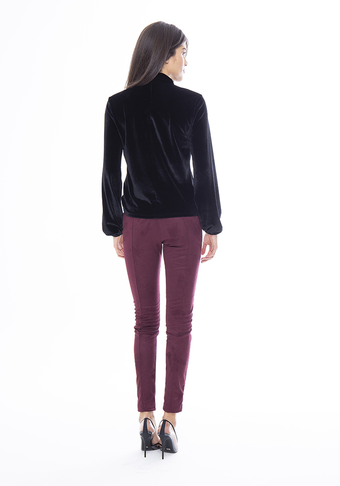 Blusa Manga Longa Aveludada Preto