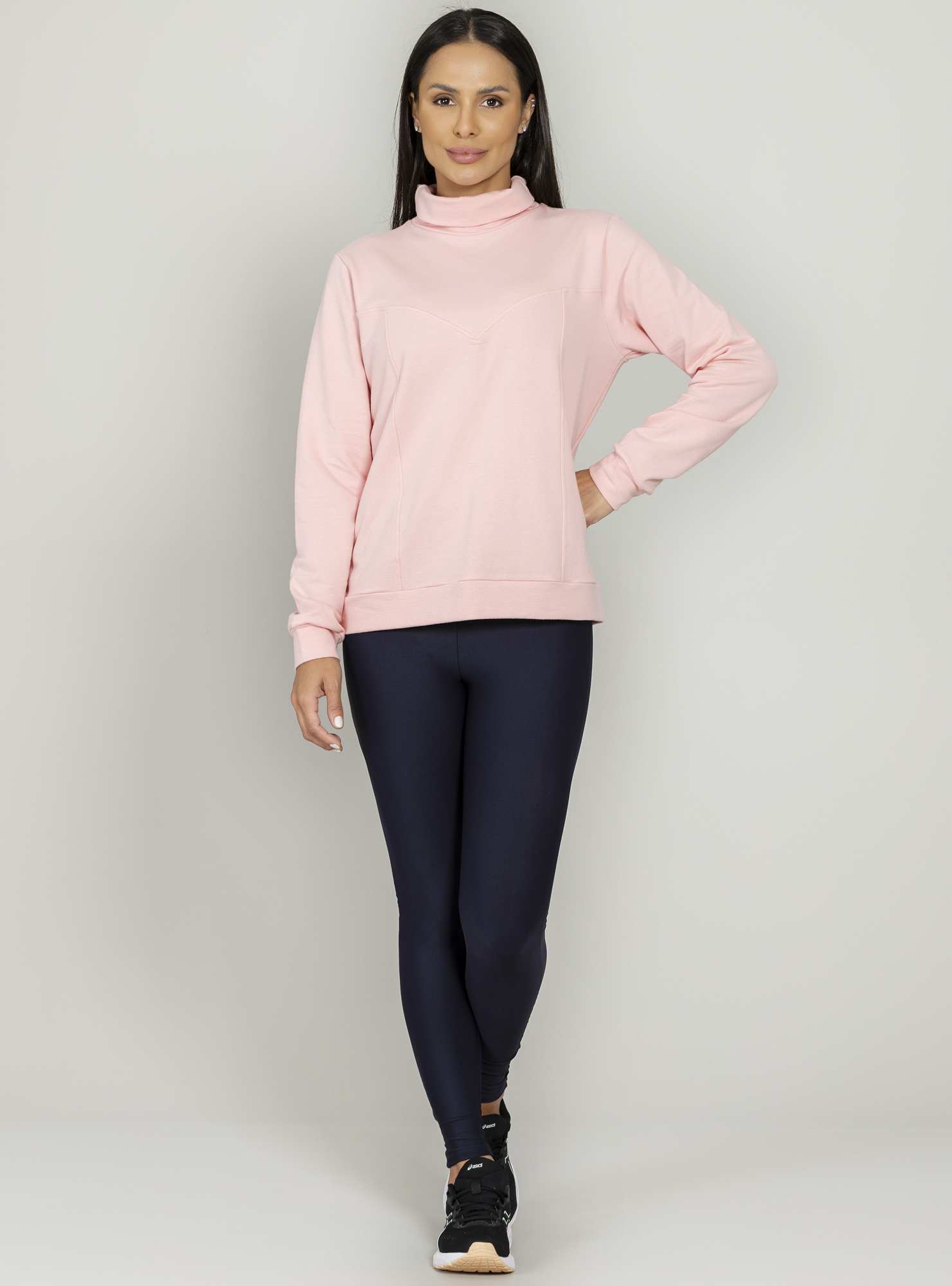 Blusão Com Gola Rosa 26