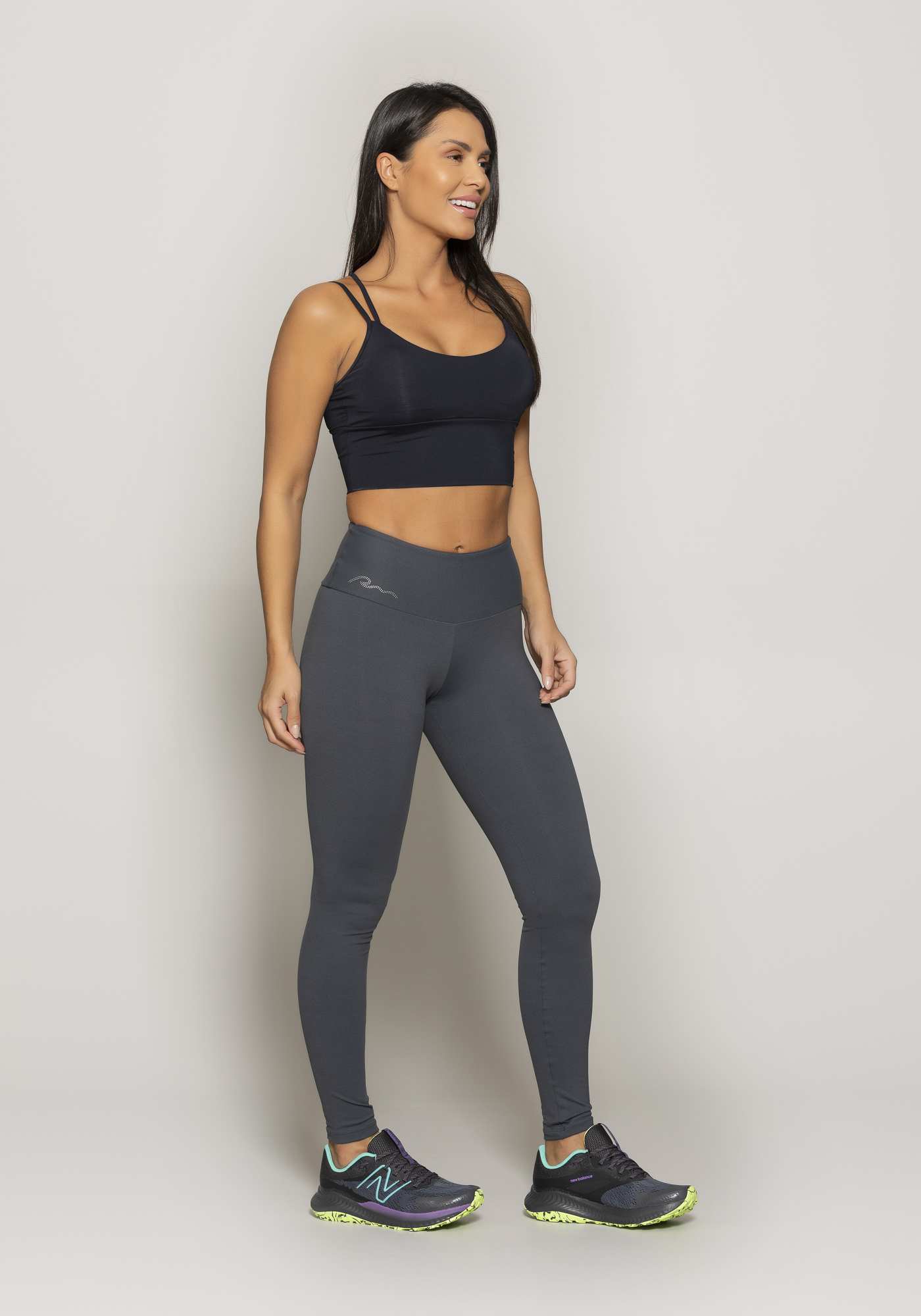 Legging Essencial Cinza 02