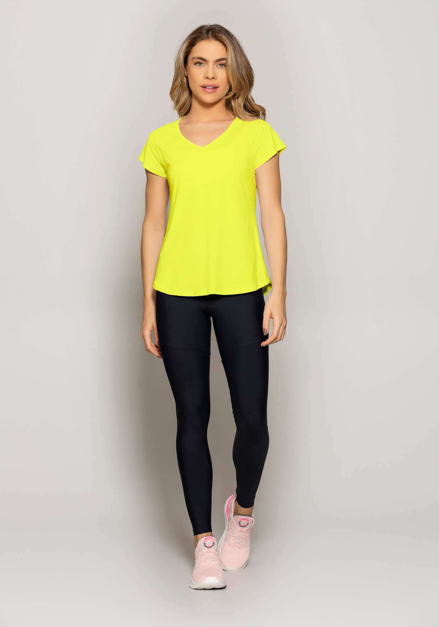 Blusa New Trip Essencial Amarelo 04