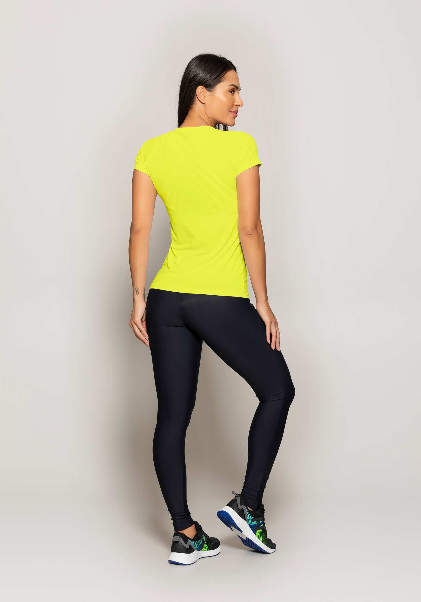 Baby Look Essencial Amarelo 04