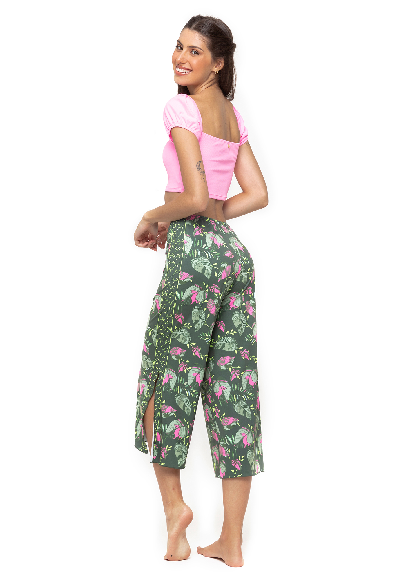Blusa Cropped com Mangas Franzidas Rosa 25