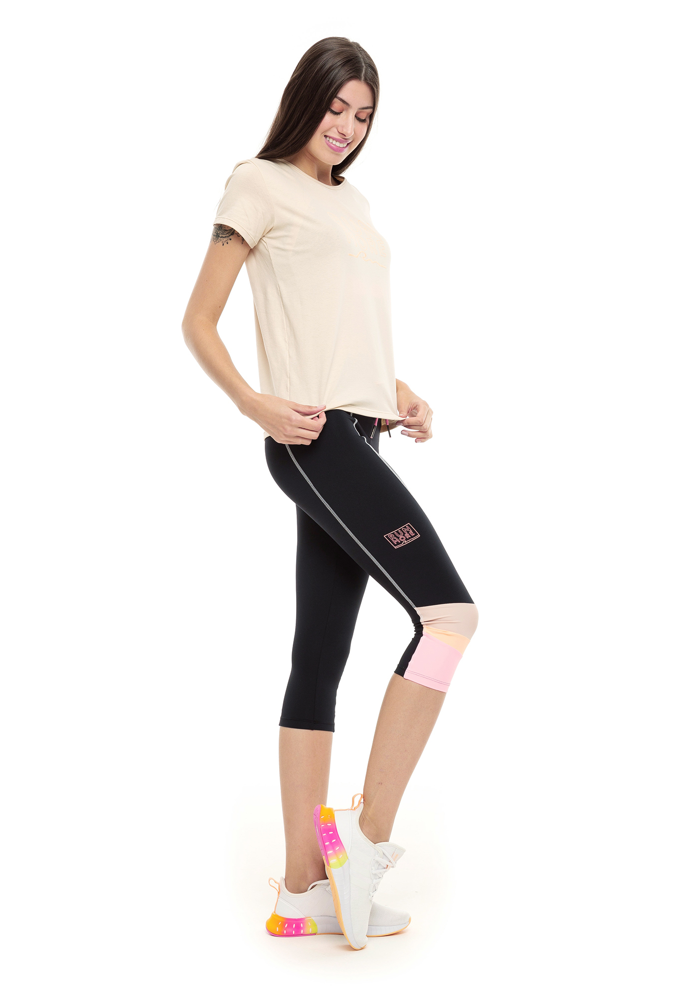 T-Shirt Print Style Run More Bege 01 / Laranja 09