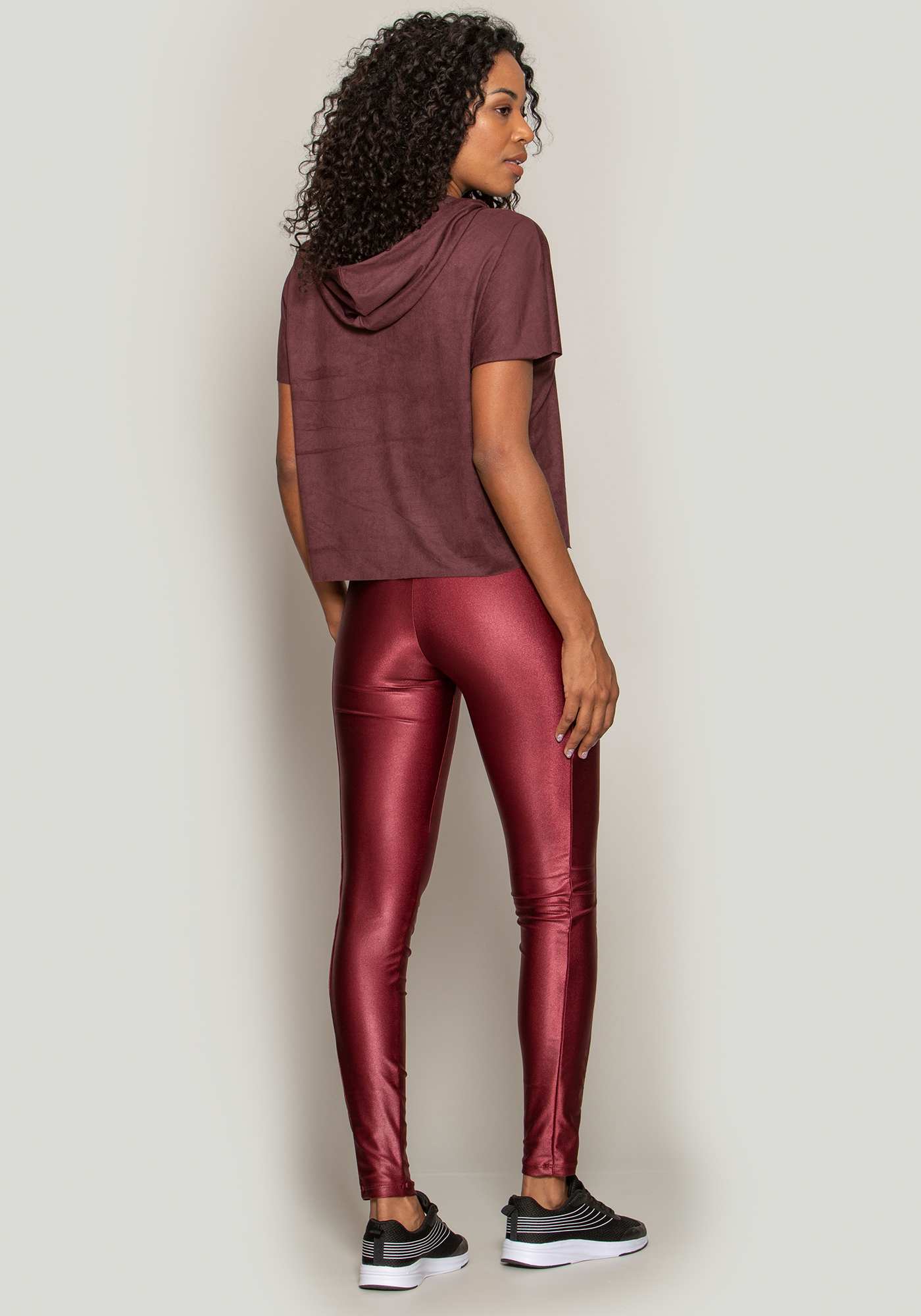 Blusa Boxy Suede Bordo 03