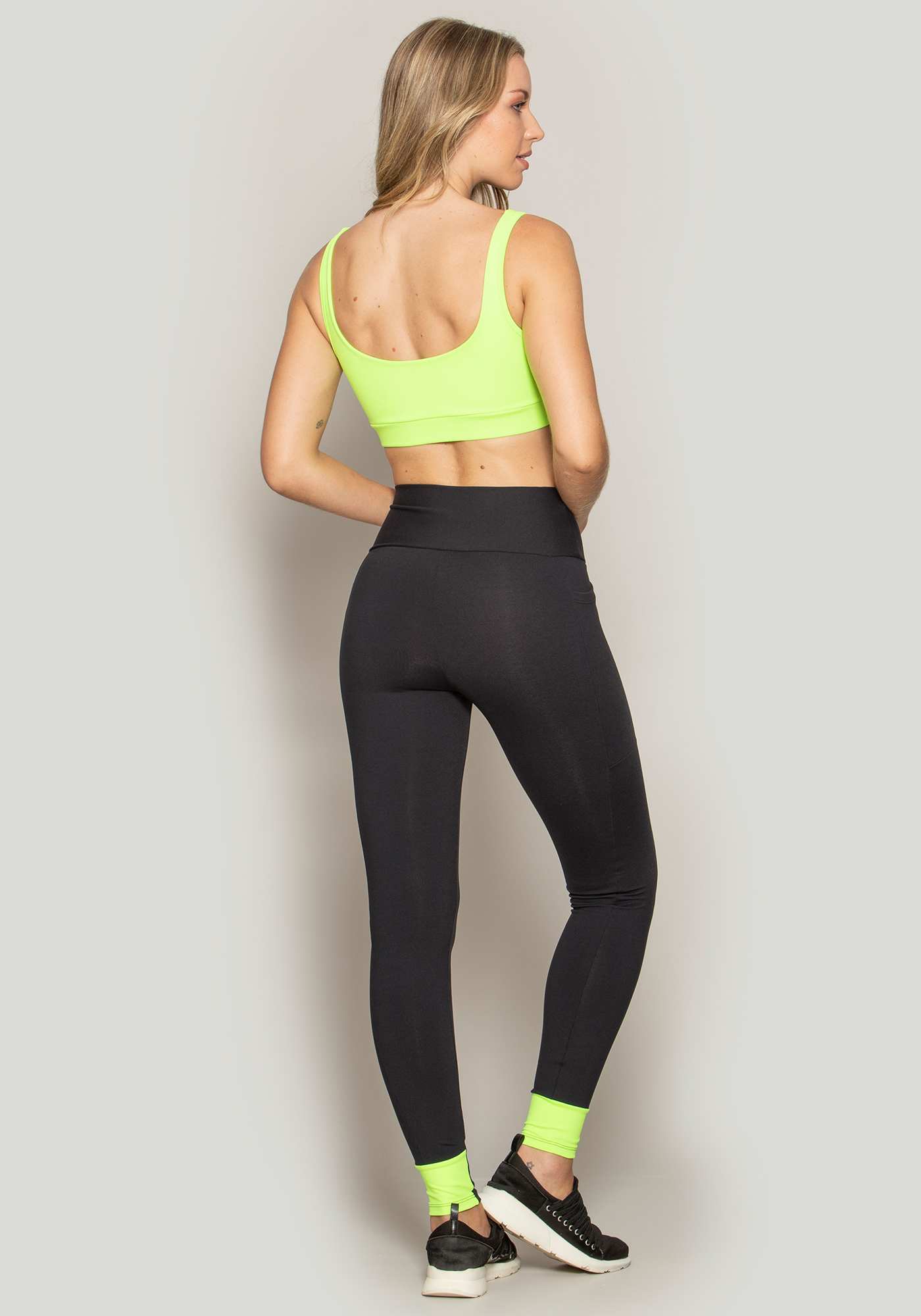 Legging Basic Power Preto / Verde 11