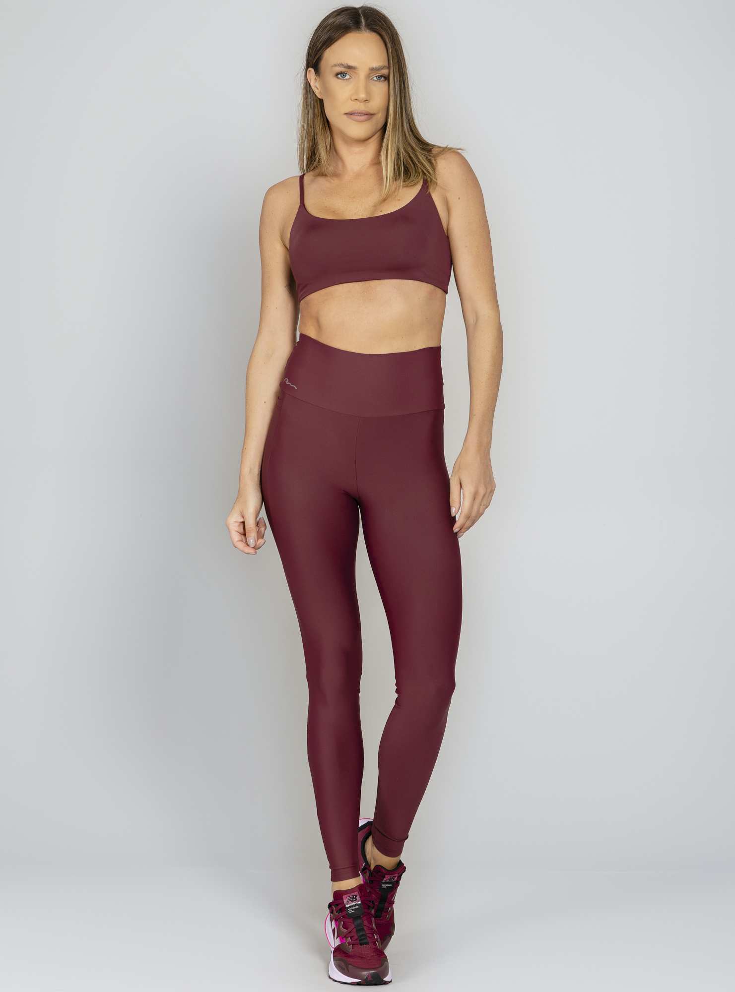 Legging Cintura Alta Essencial Bordo 03