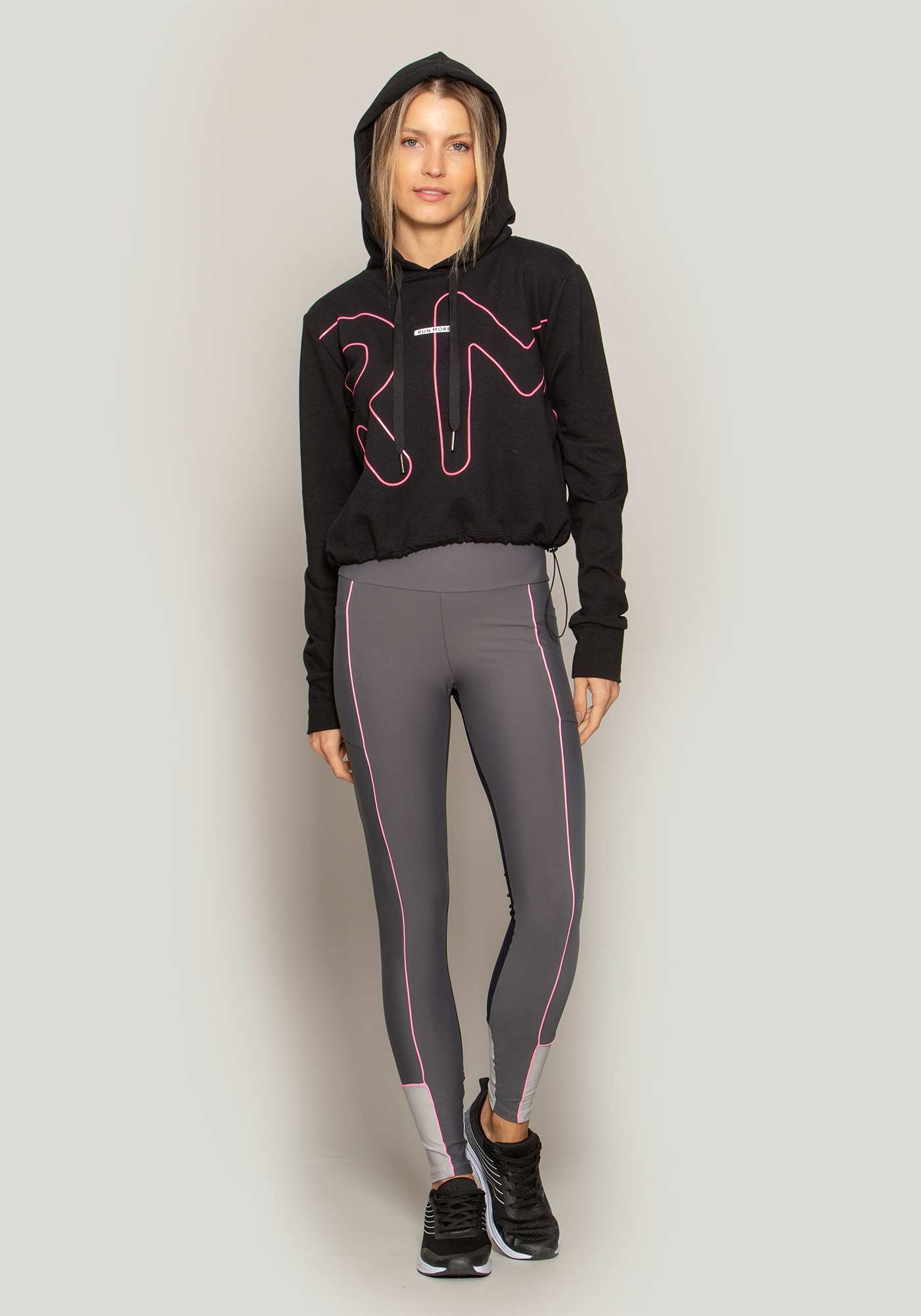 Blusão Cropped Basic Power Preto / Rosa 08