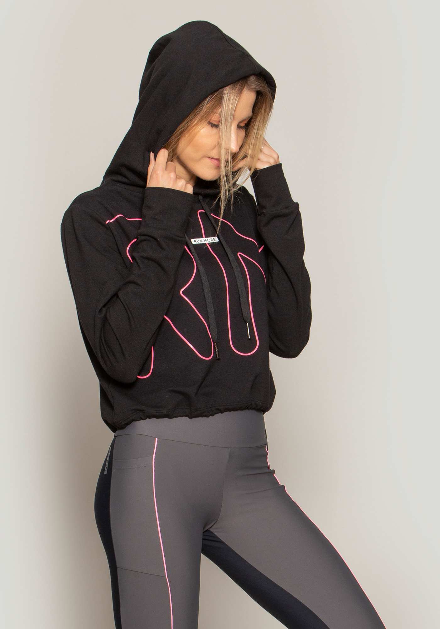 Blusão Cropped Basic Power Preto / Rosa 08