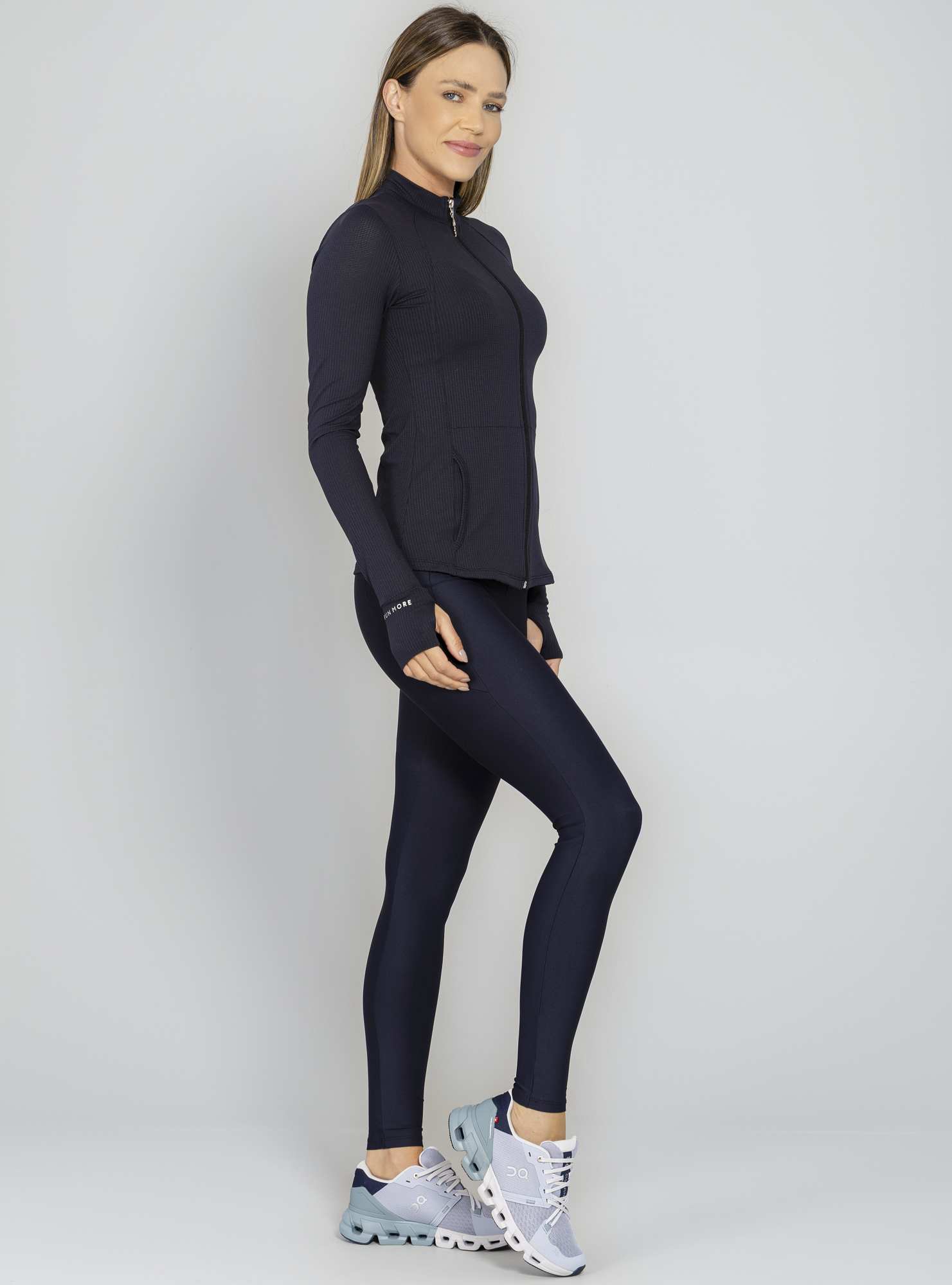 Jaqueta Fit Essencial Preto