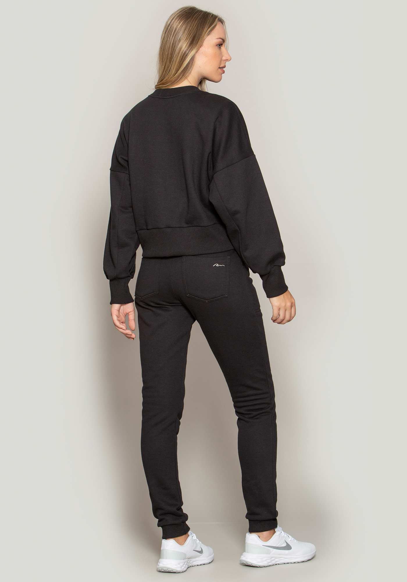 Blusão de Moletom Amplo Preto / Branco