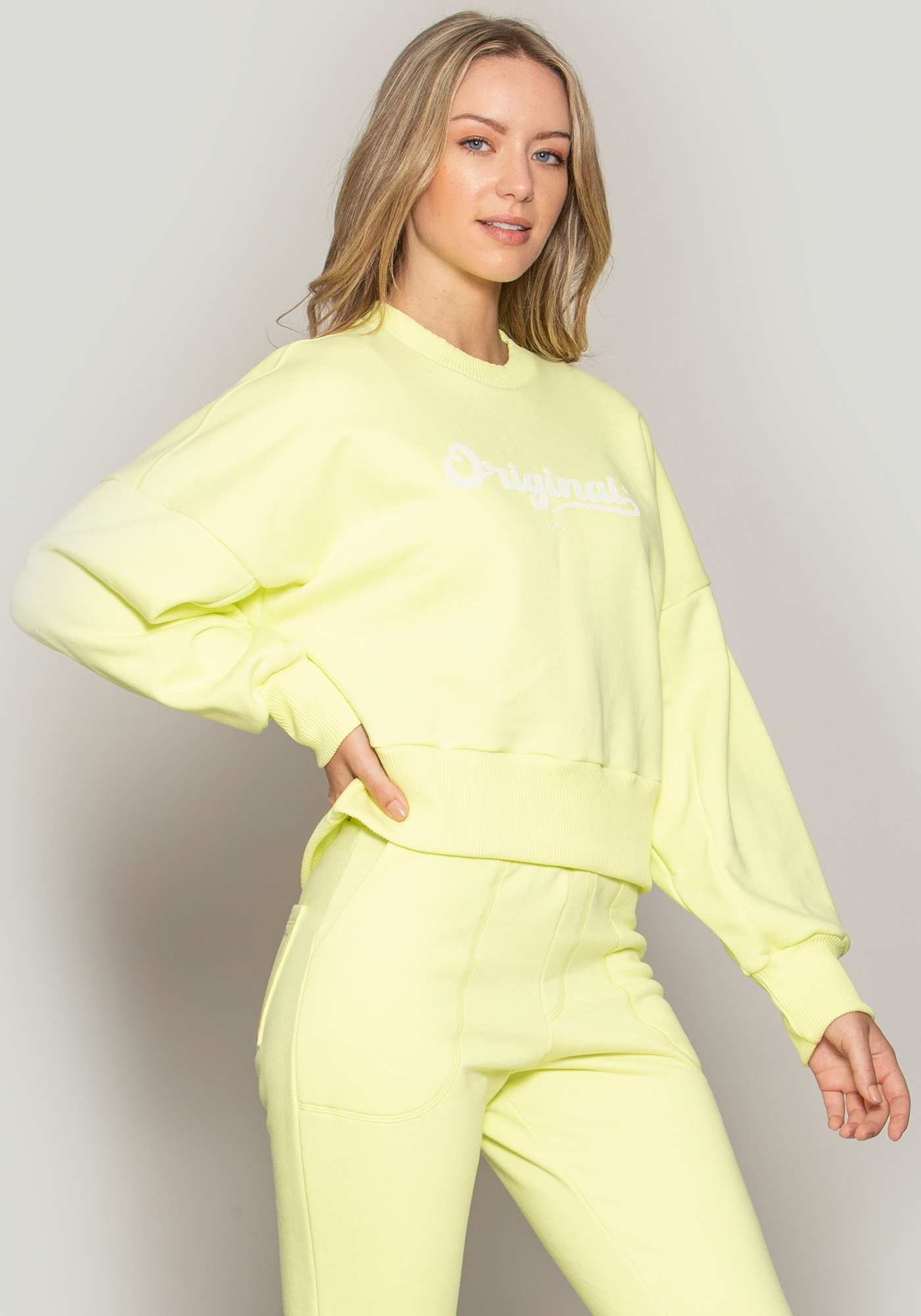 Blusão de Moletom Amplo Amarelo 04 / Branco