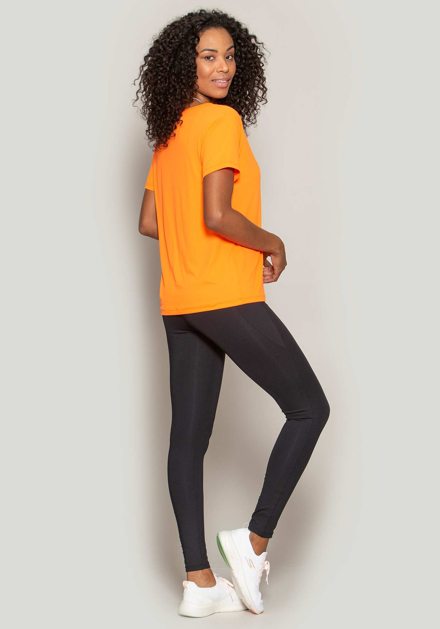 Blusa Run More Essencial Laranja 15