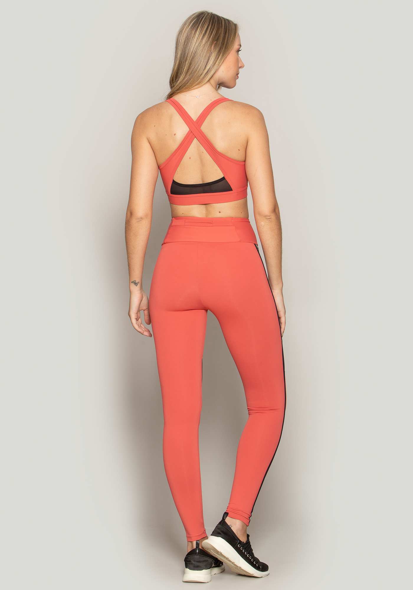 Legging Run More com Bolso Antifurto Ferrugem 01 / Sb 078