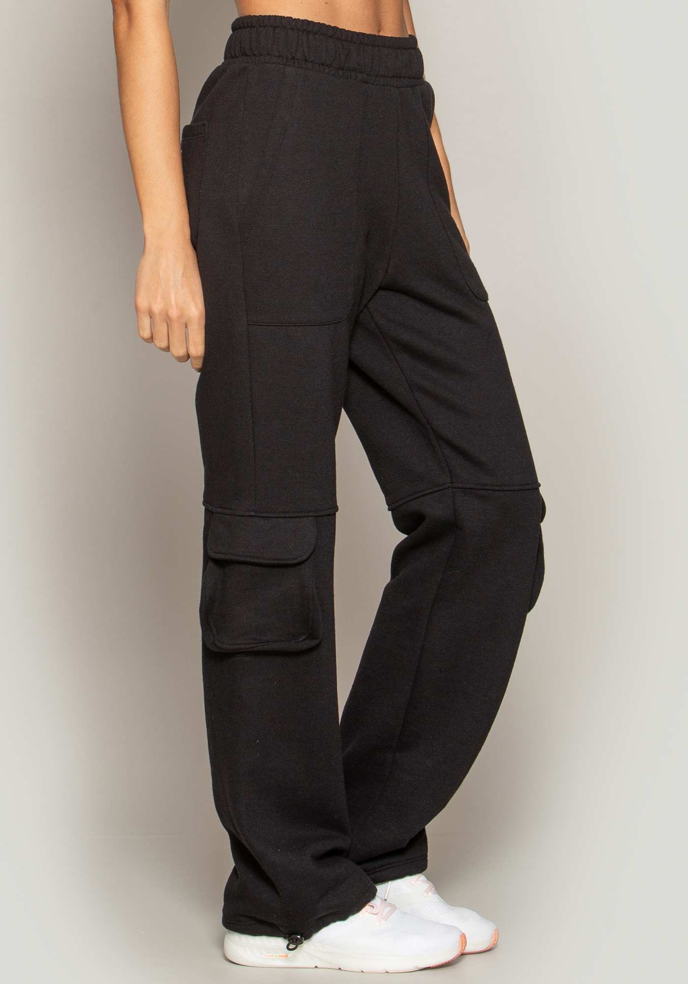 Calça Bootcut Cargo de Moletom Preto
