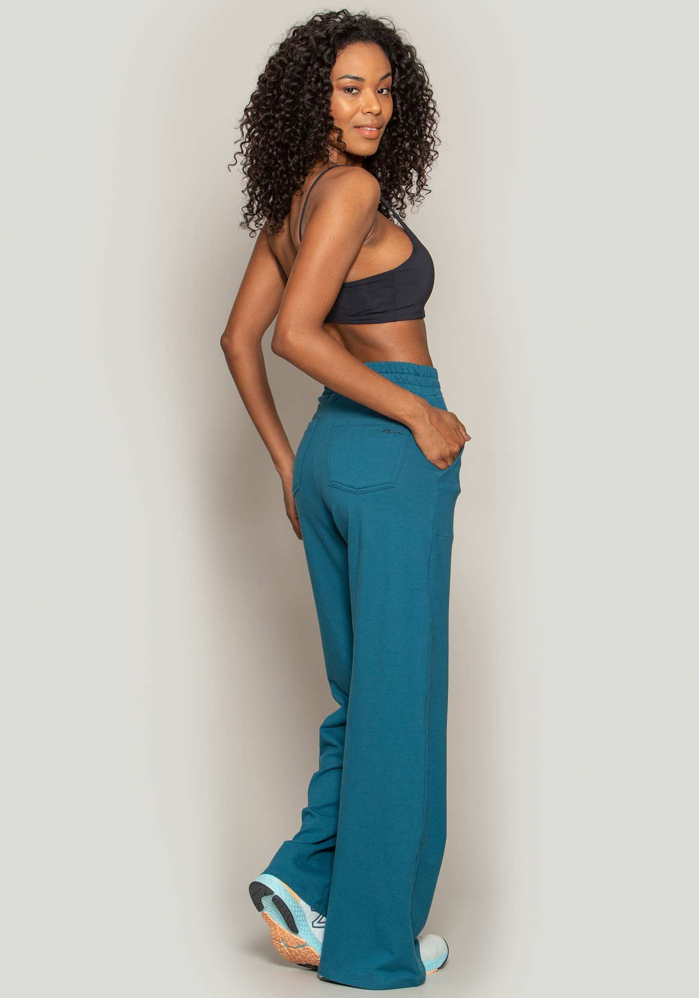 Calça Pantalona de Moletinho Azul 13