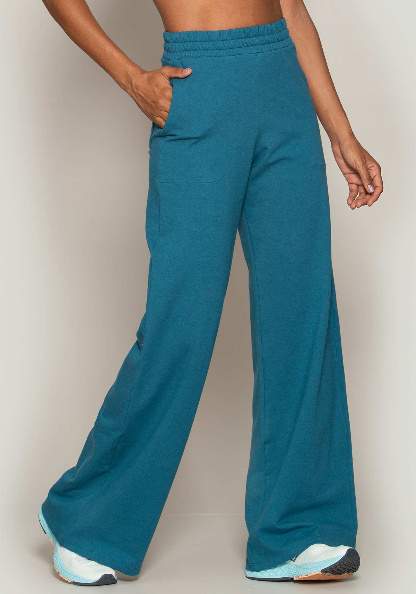 Calça Pantalona de Moletinho Azul 13