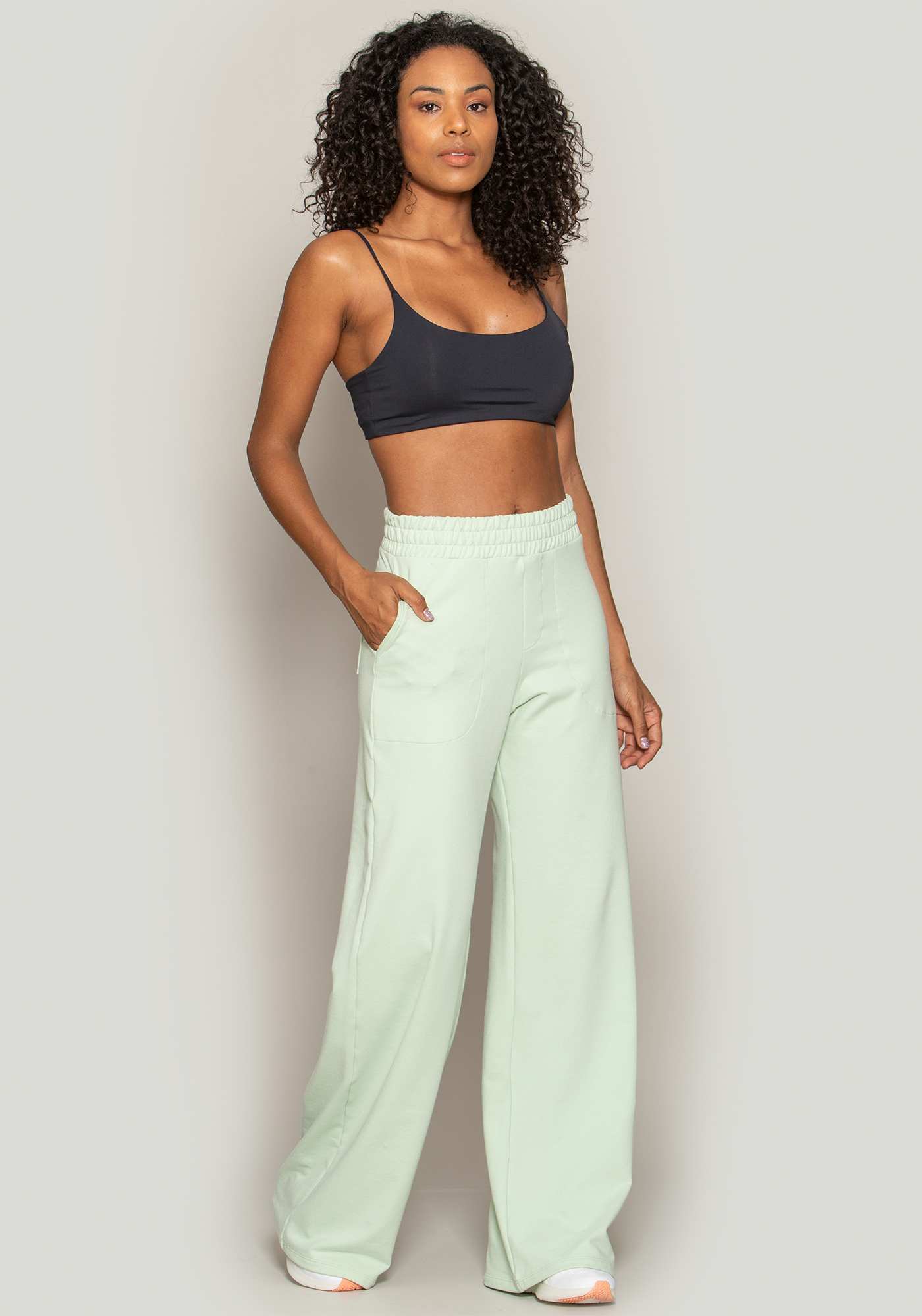 Calça Pantalona de Moletinho Verde 27