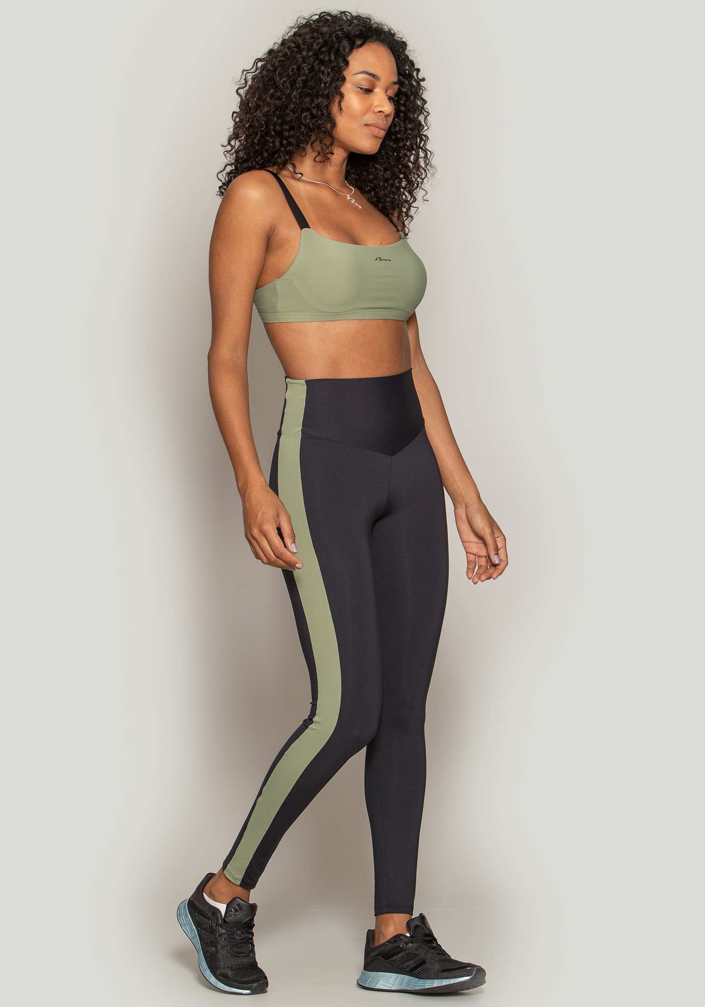 Legging Green Levanta Bumbum Preto / Verde 25