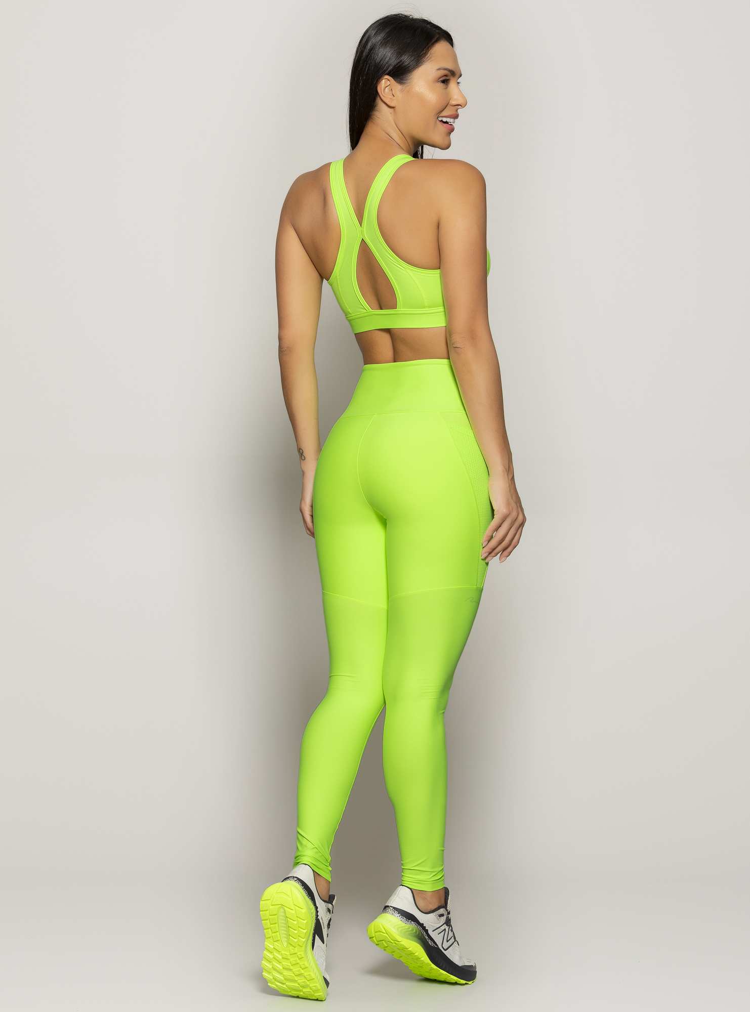 Top Nadador Essencial Verde 11