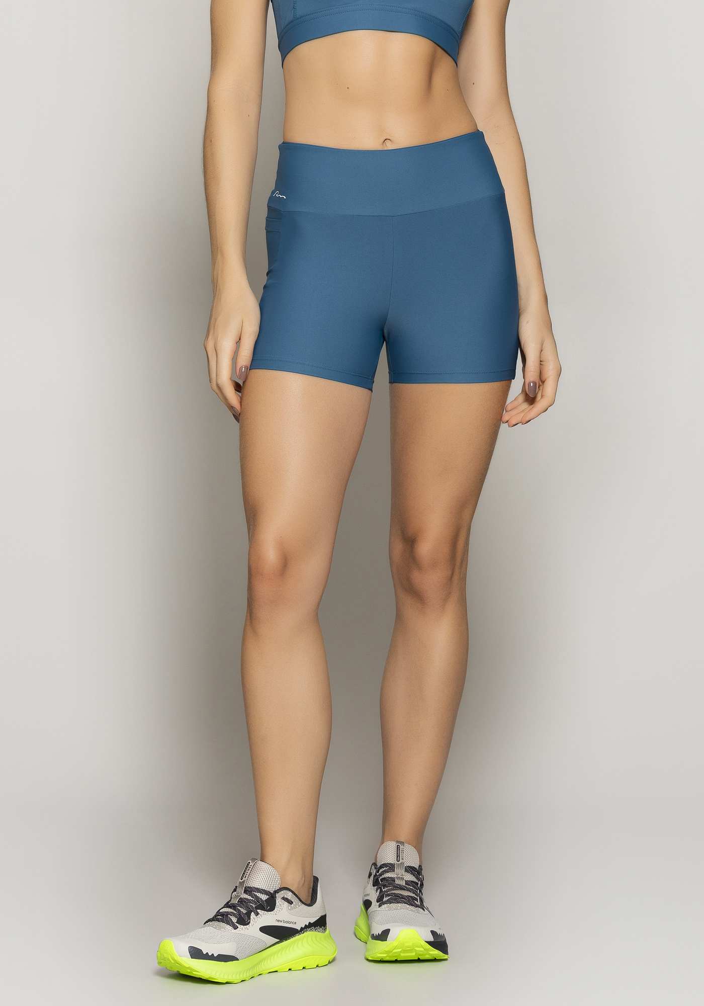 Short Com Bolso Essencial Azul 34