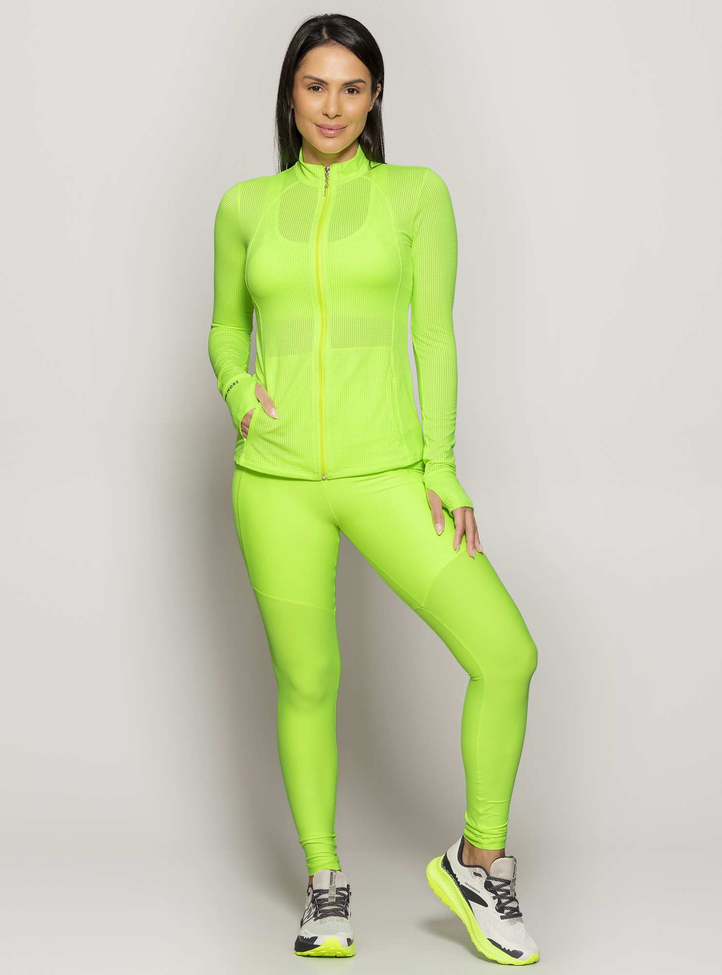 Jaqueta Fit Essencial Verde 11