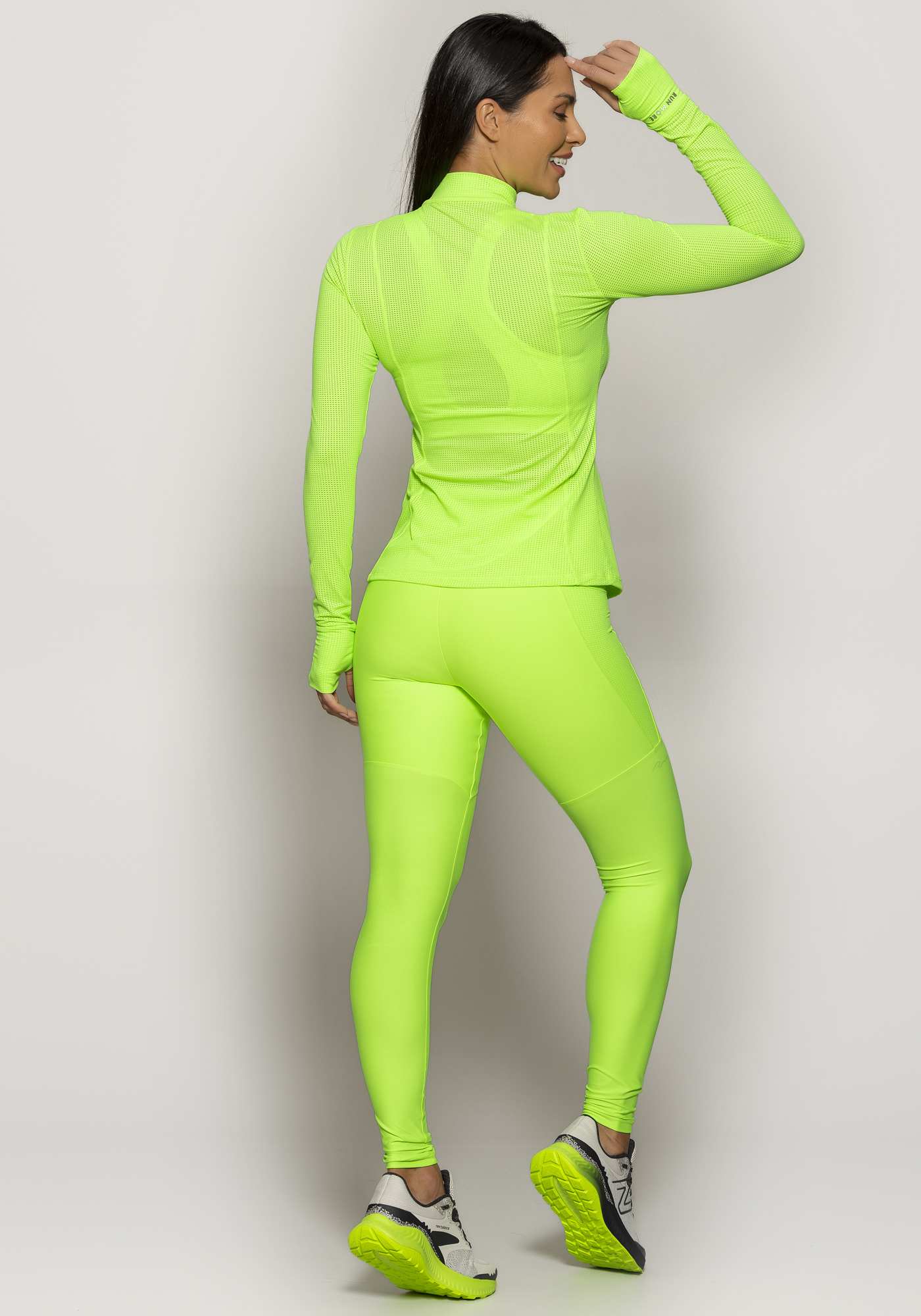 Jaqueta Fit Essencial Verde 11
