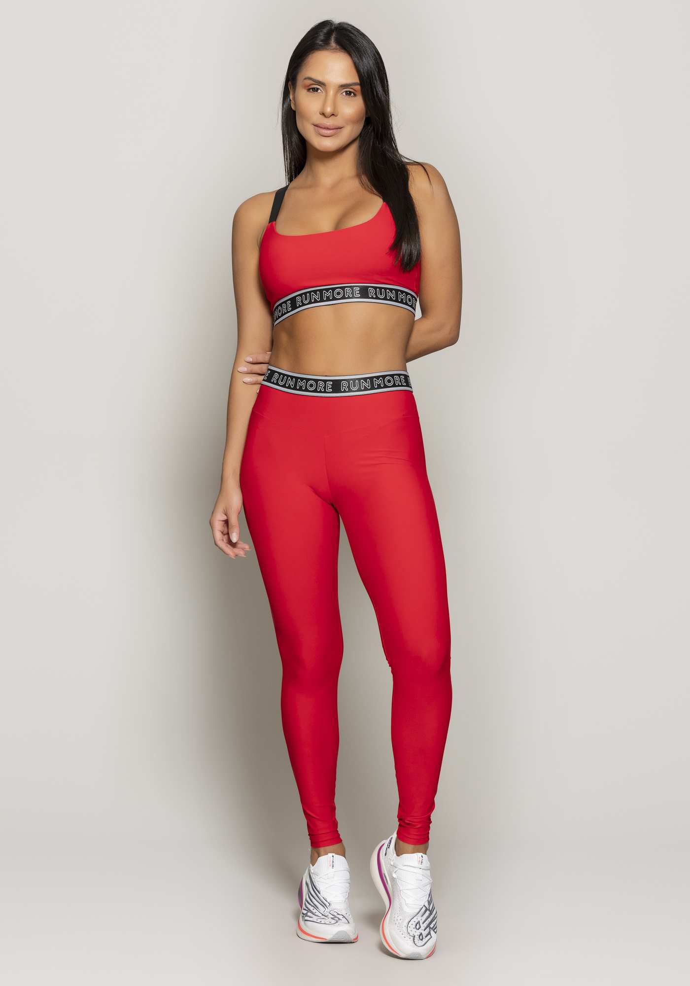Top com Cós de Elástico Vermelho 01