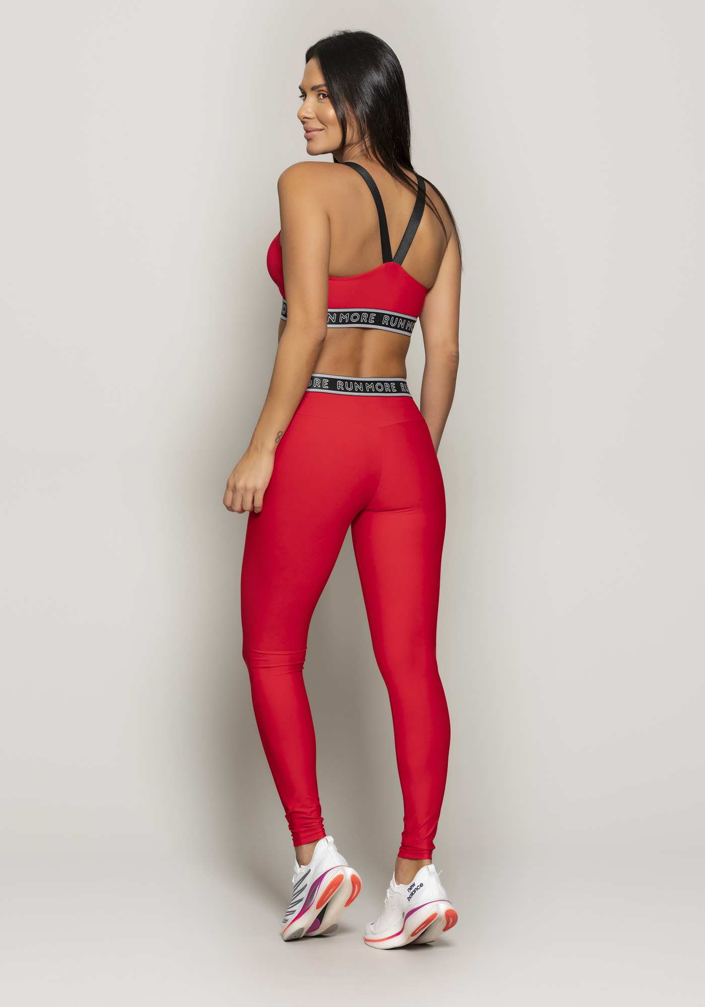 Top com Cós de Elástico Vermelho 01