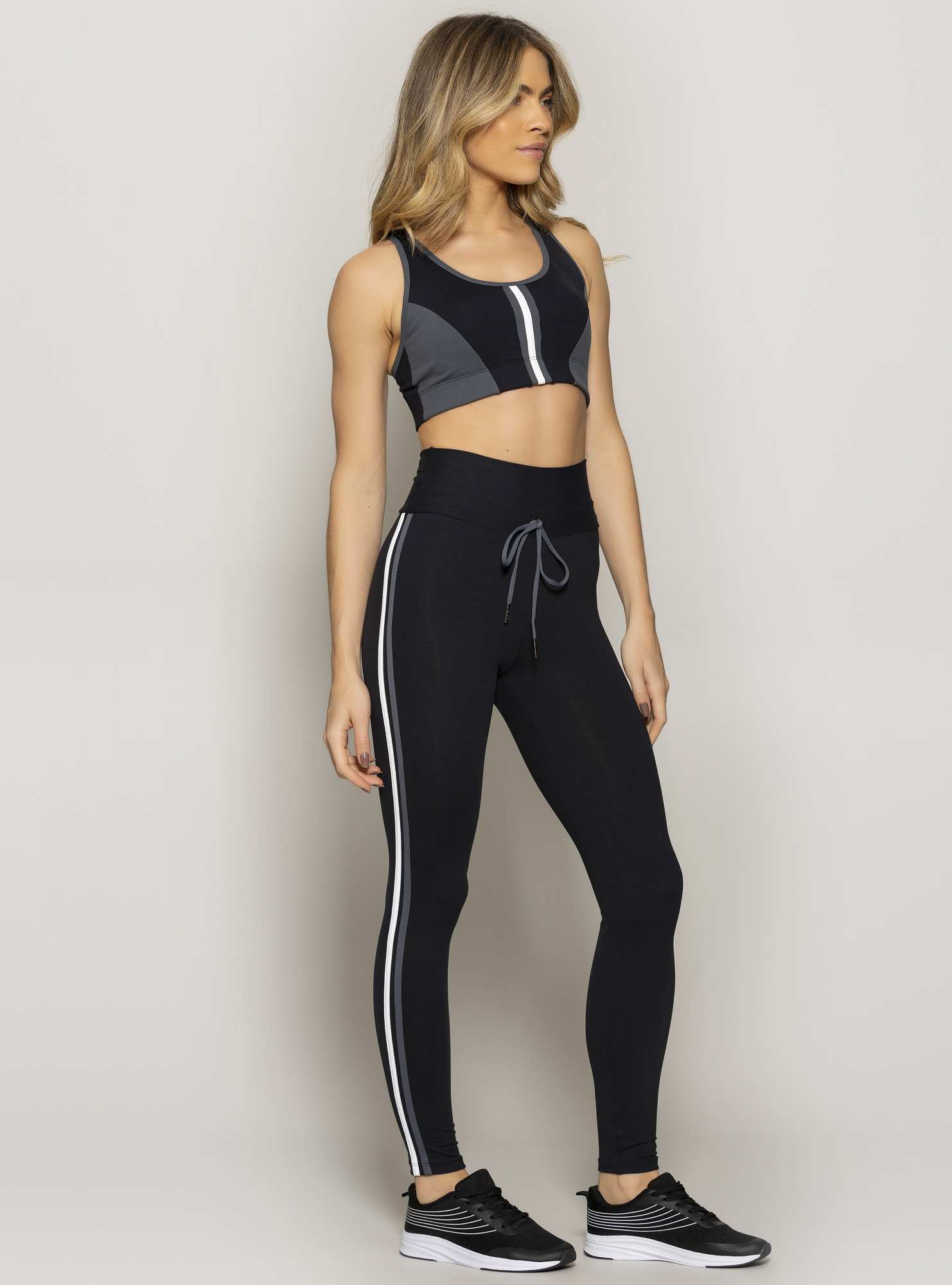 Legging Com Bolso  Powerful Preto / Cinza 02