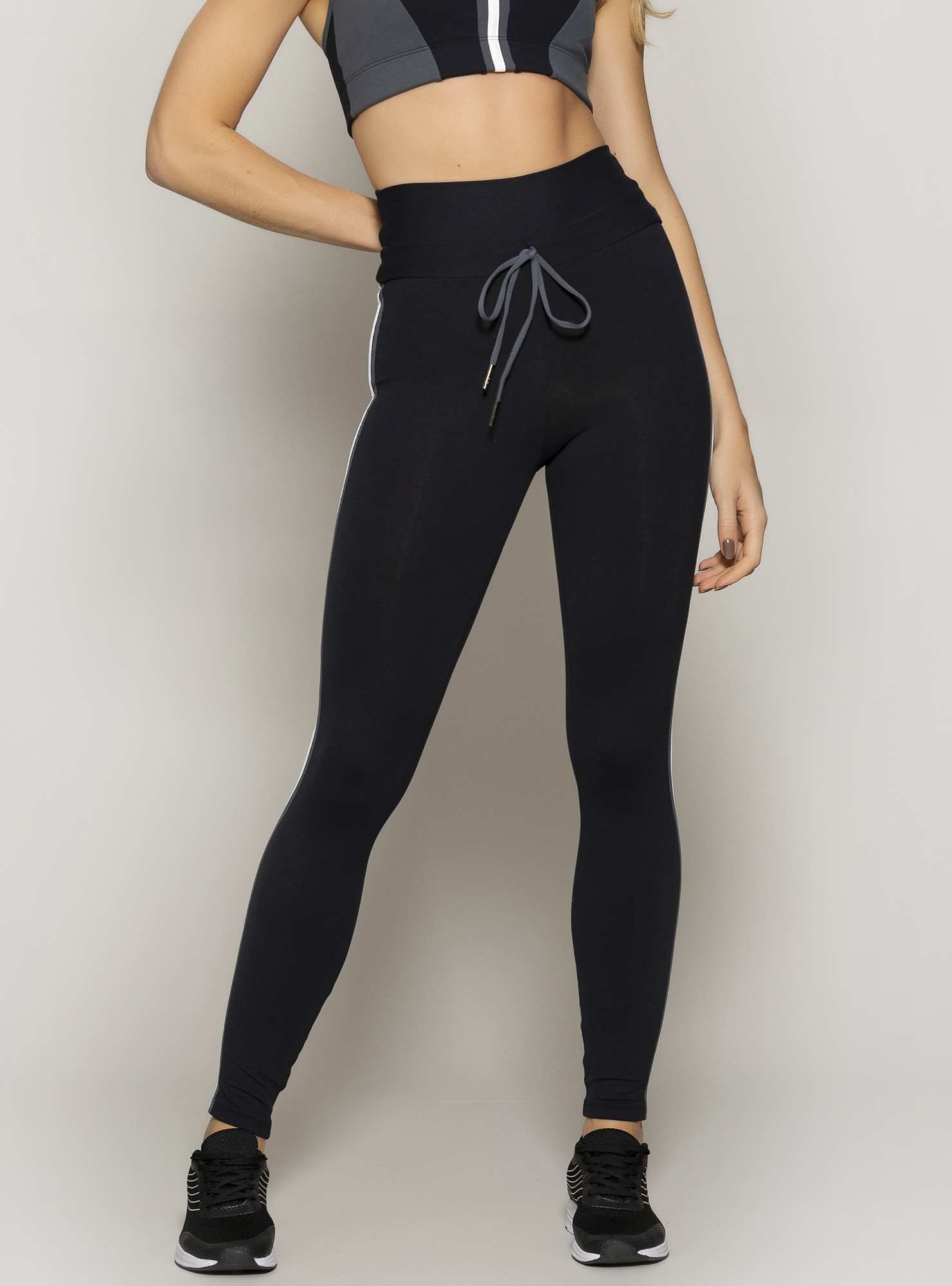 Legging Com Bolso  Powerful Preto / Cinza 02