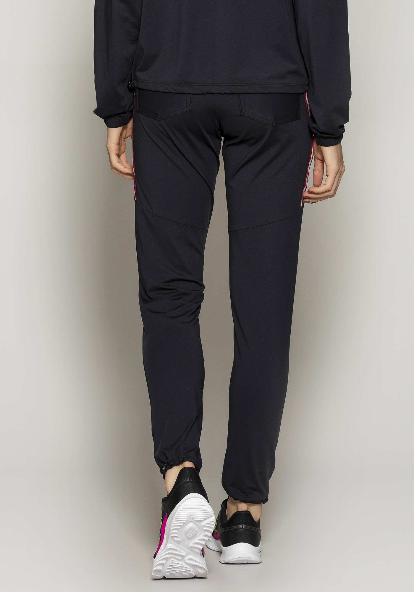 Calça Jogger Leveza Preto / Rosa 35
