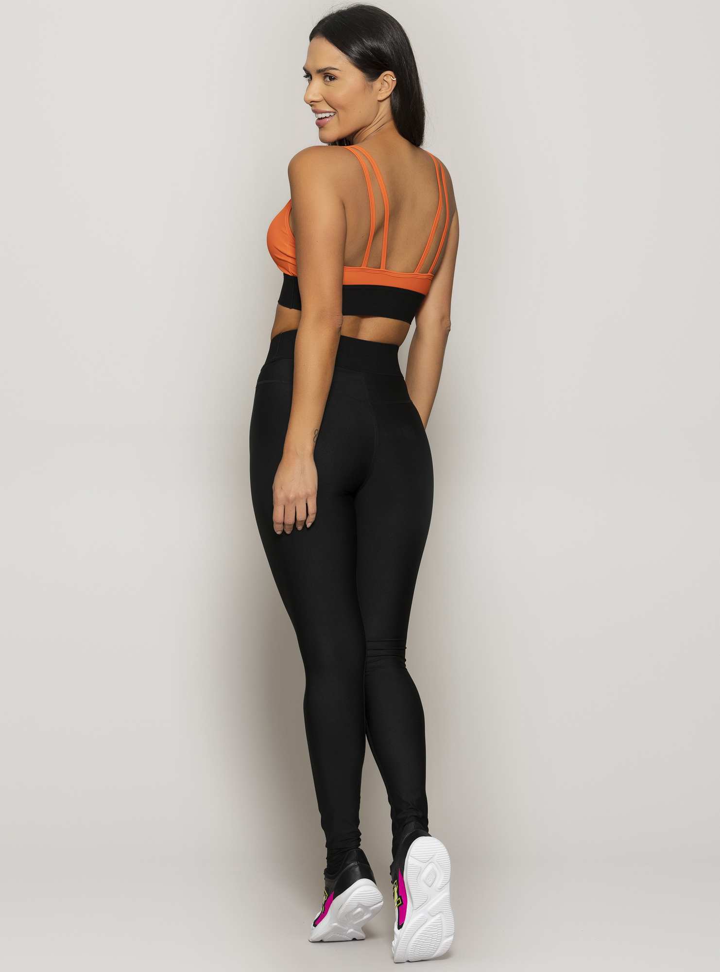 Legging Performance Gym Team Laranja 04 / Preto 02