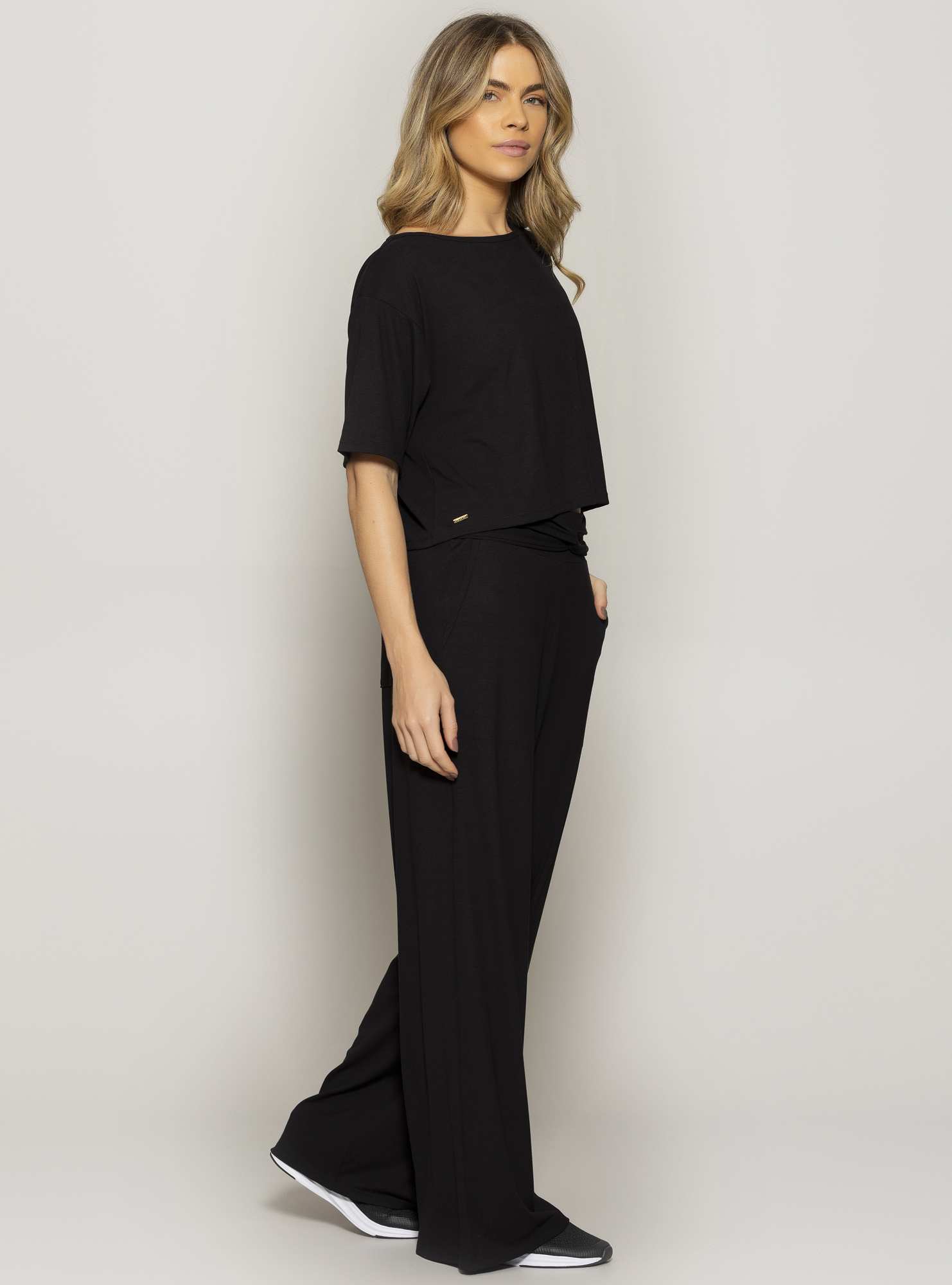 Blusa Canelada Relax Preto