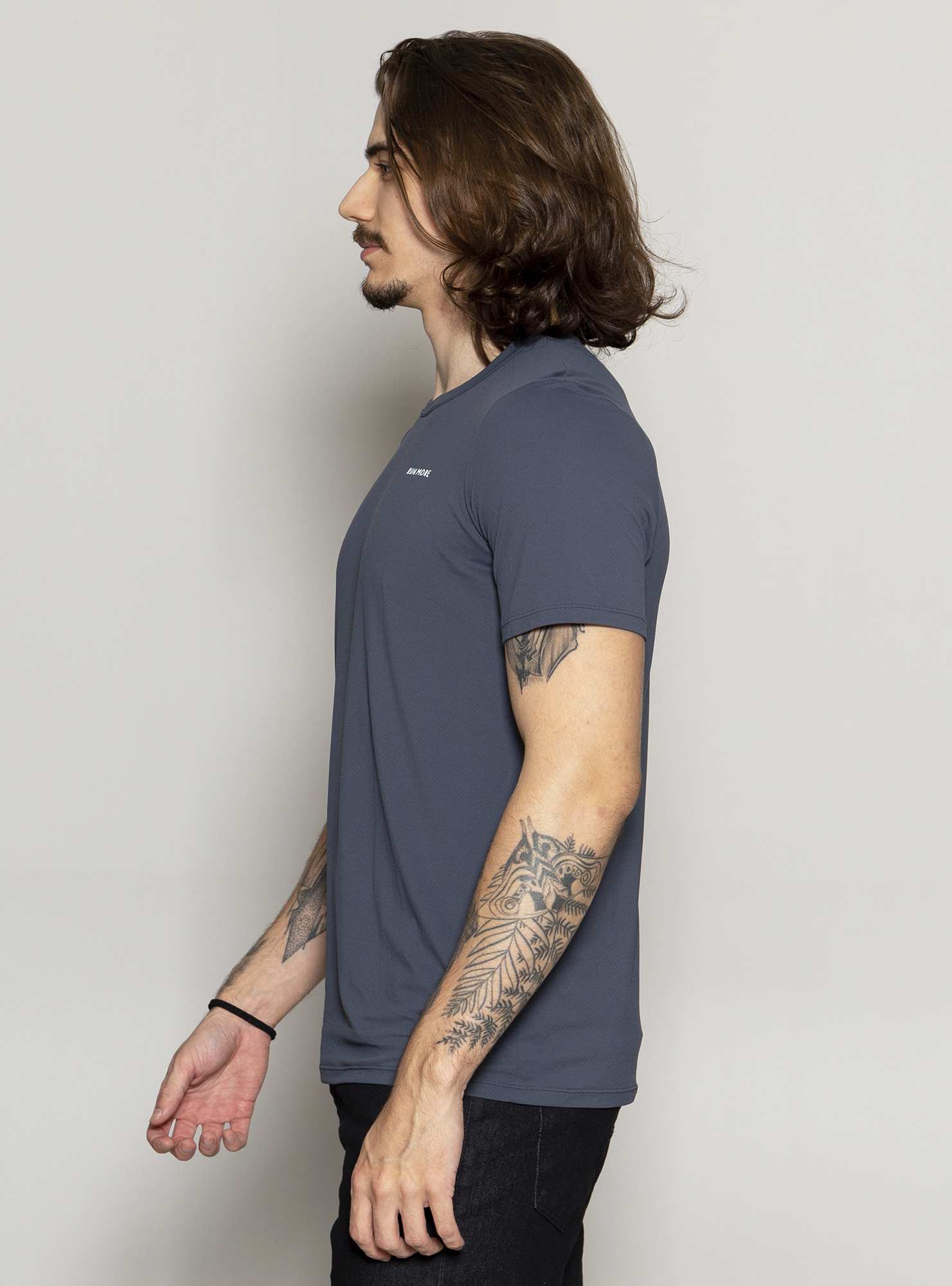 Camiseta Masculina Essencial Cinza 02