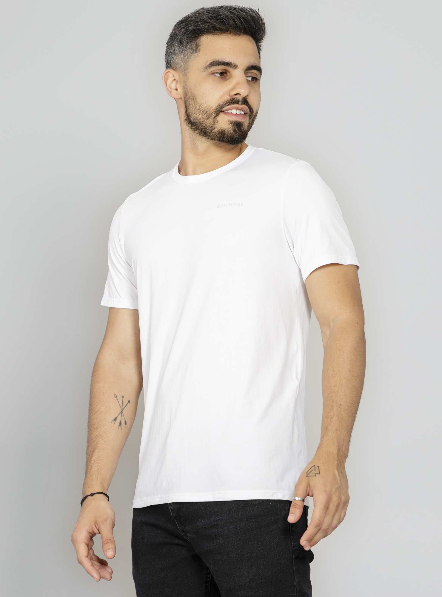 Camiseta Masculina Essencial Branco
