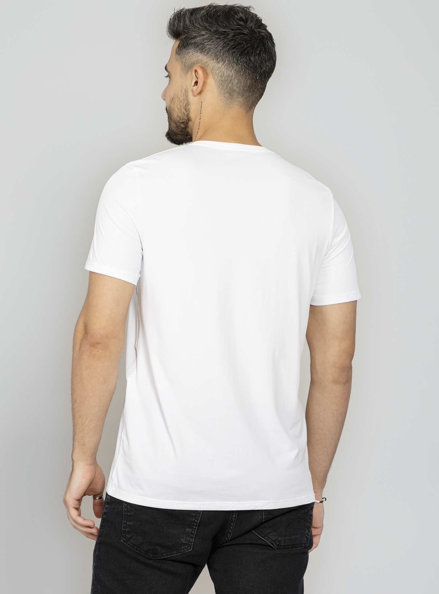 Camiseta Masculina Essencial Branco