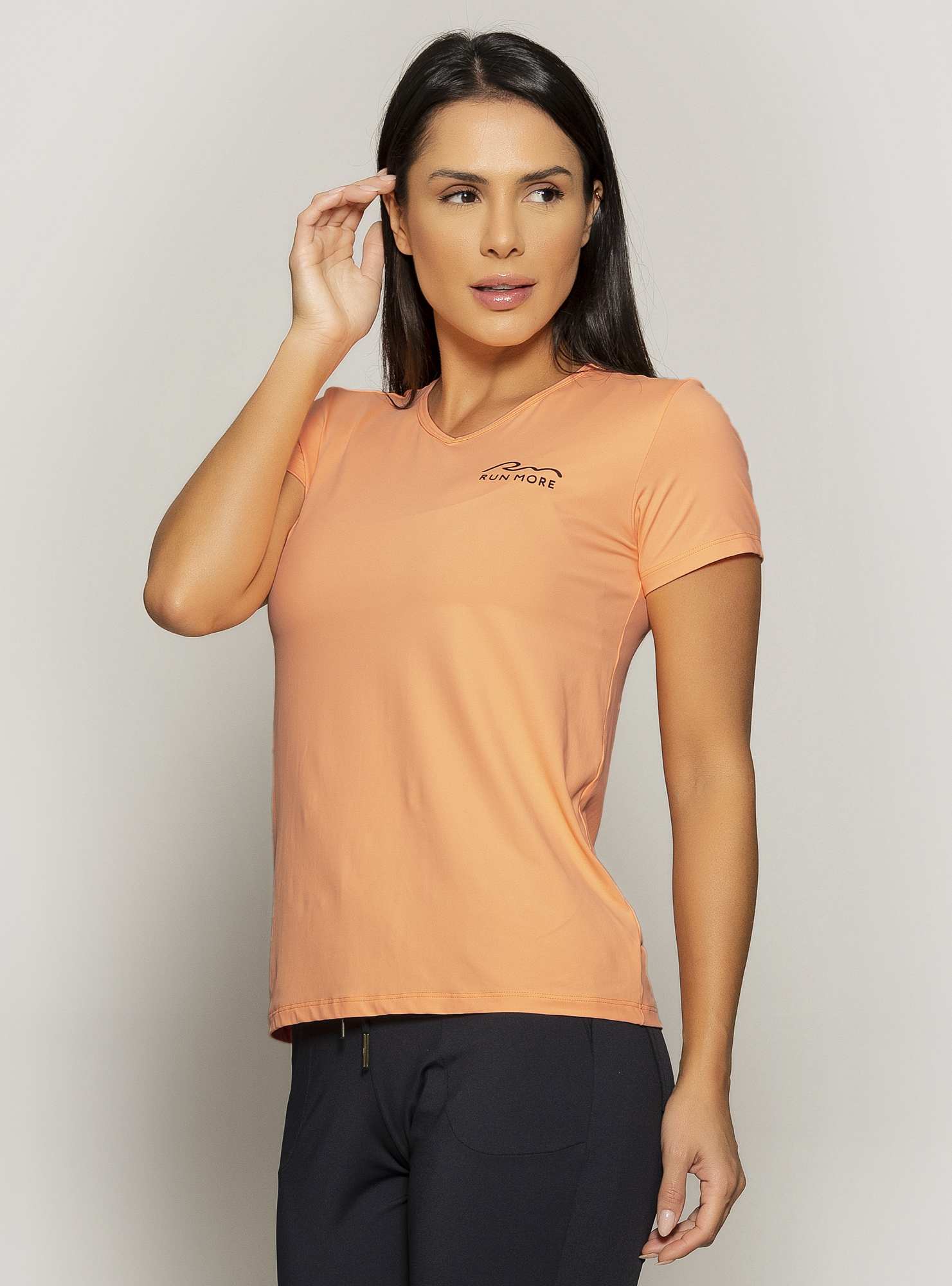 T-Shirt Essencial Laranja 18 / Preto