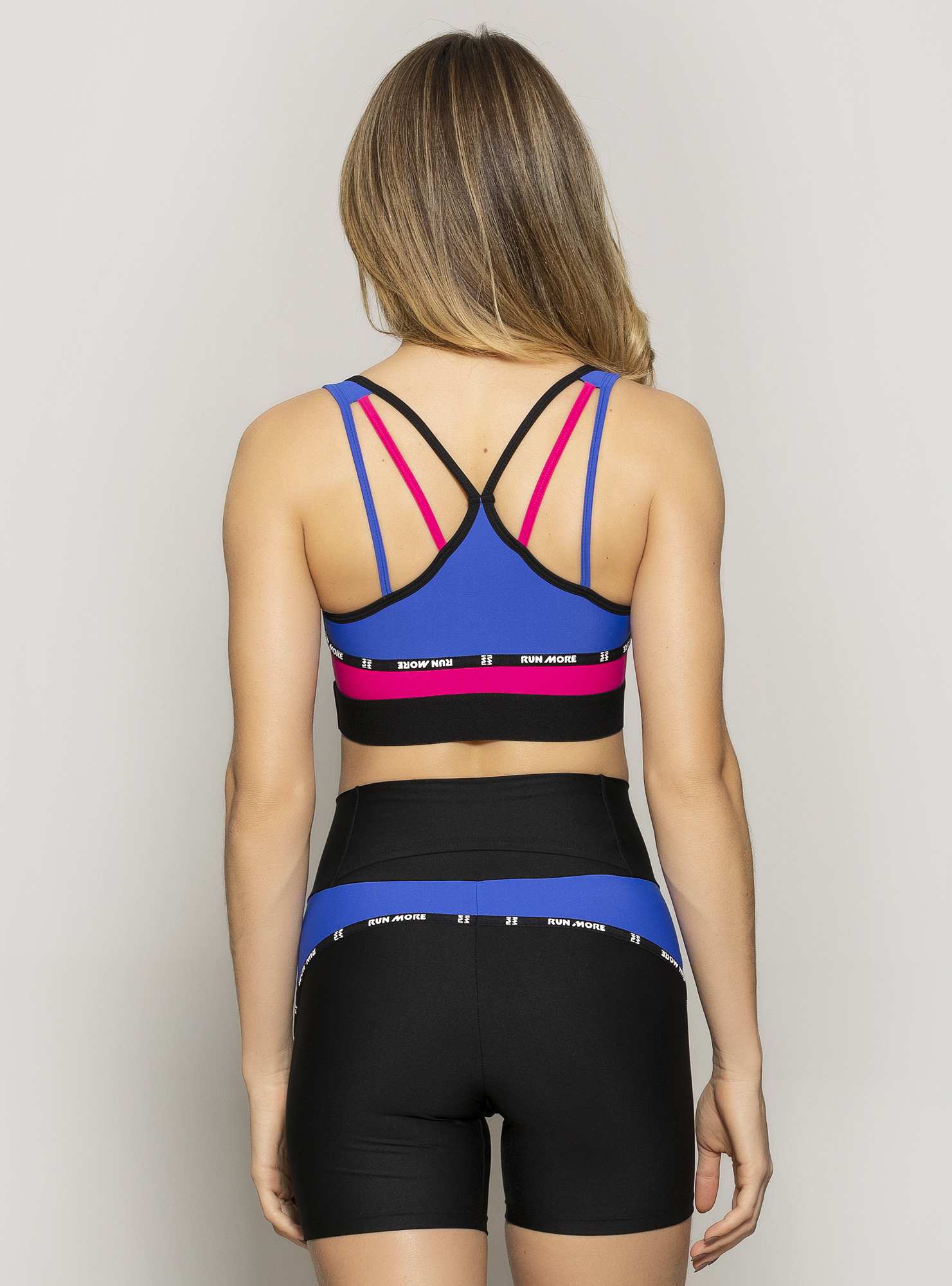 Top com Recortes Active RM Preto 02 / Azul 01