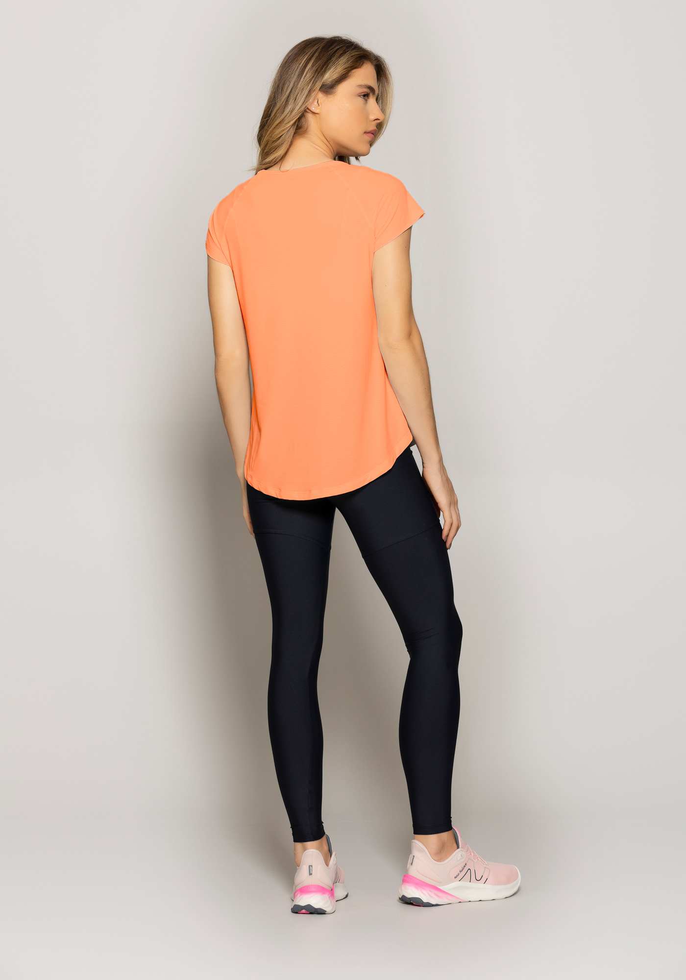 Blusa New Trip Essencial Laranja 18