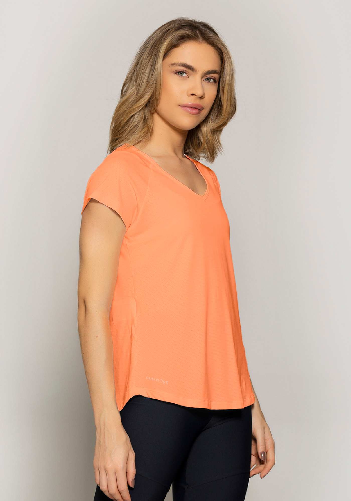 Blusa New Trip Essencial Laranja 18