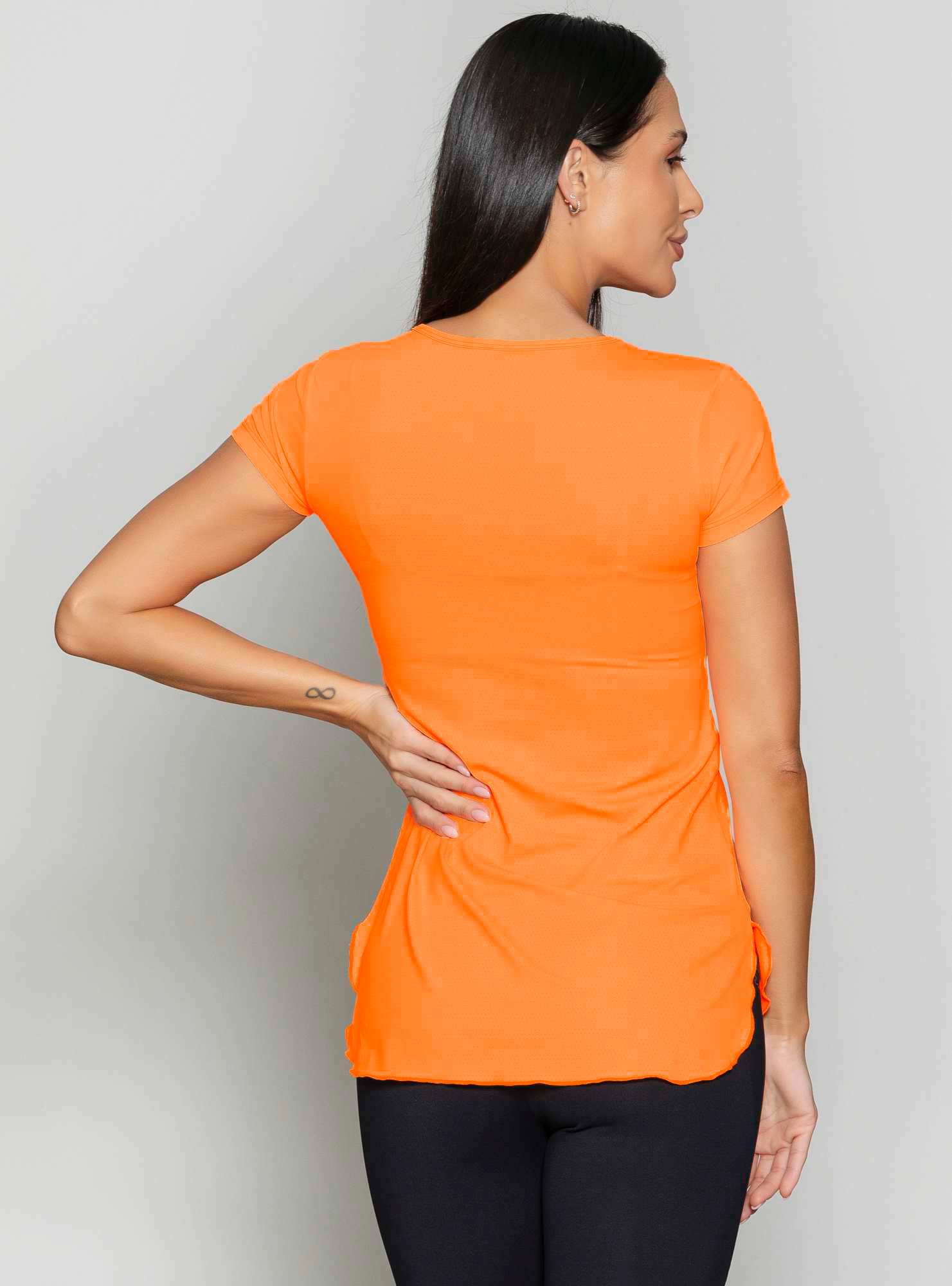 Blusa Alongada Essencial Laranja 15