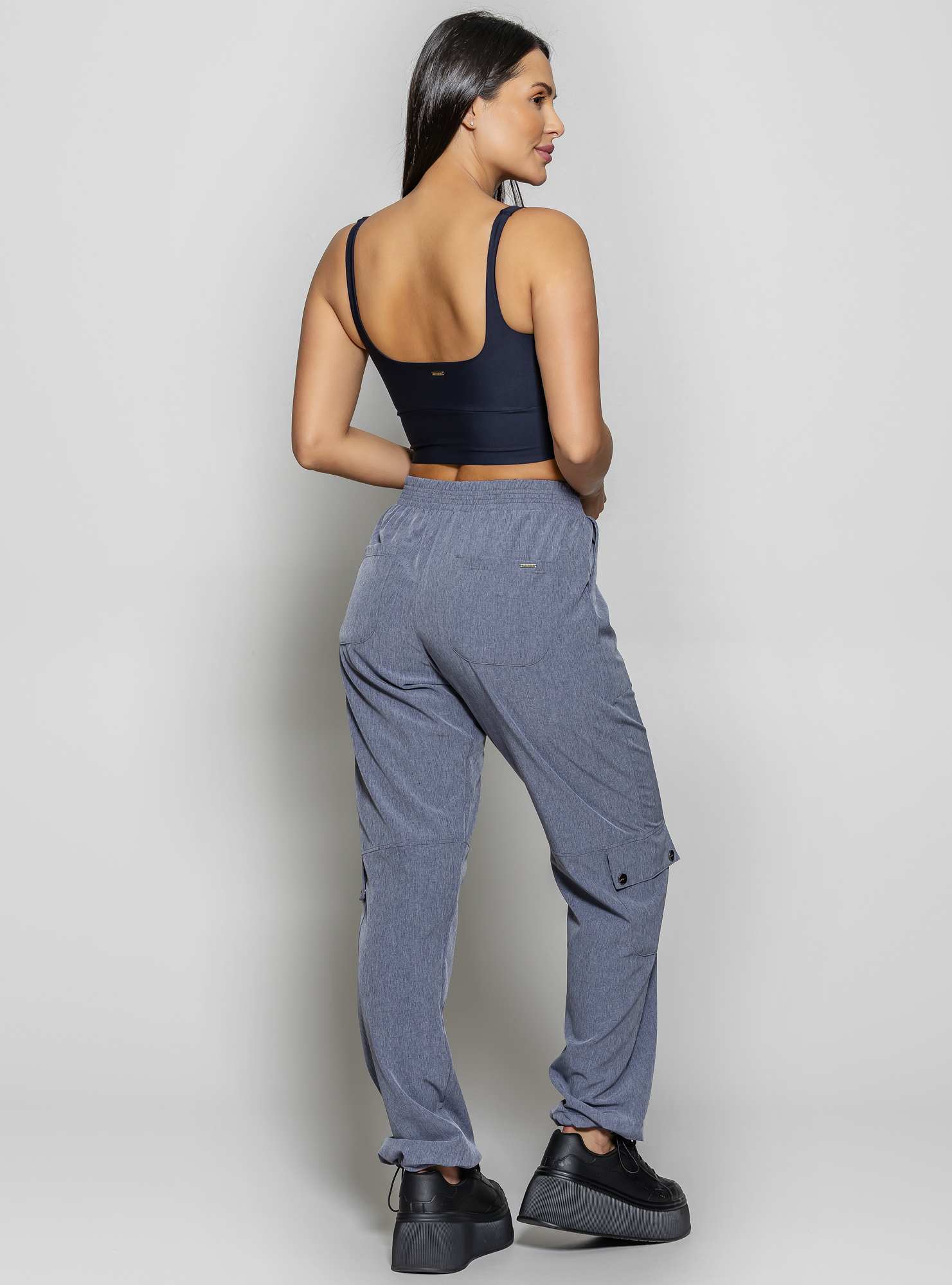 Calça com Bolsos Utility Azul 23