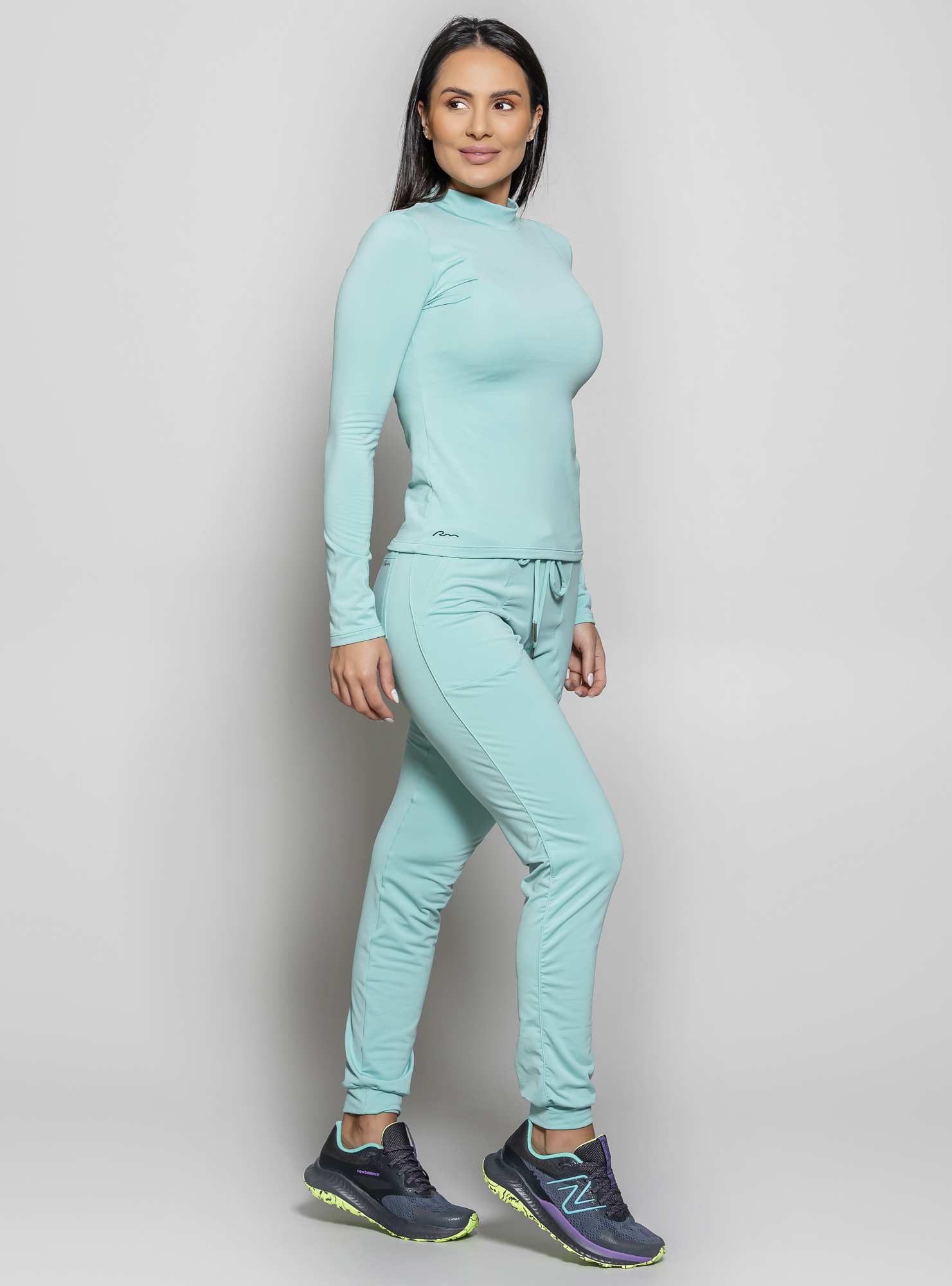 Blusa Térmica Gola Alta Verde 15