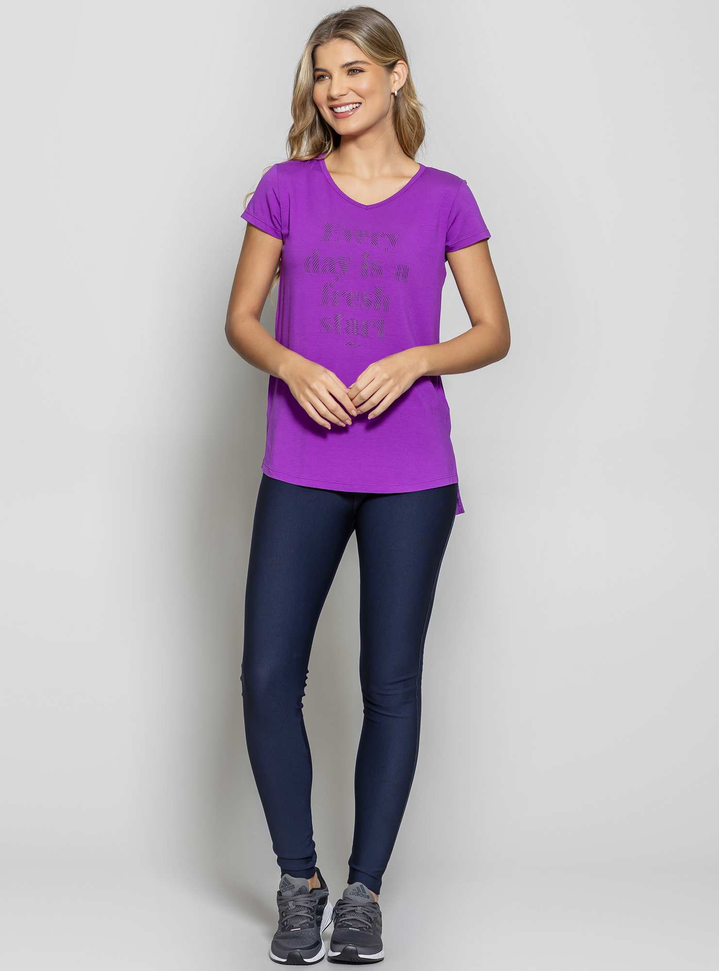 Blusa Alongada Athleisure Roxo 07 / Preto