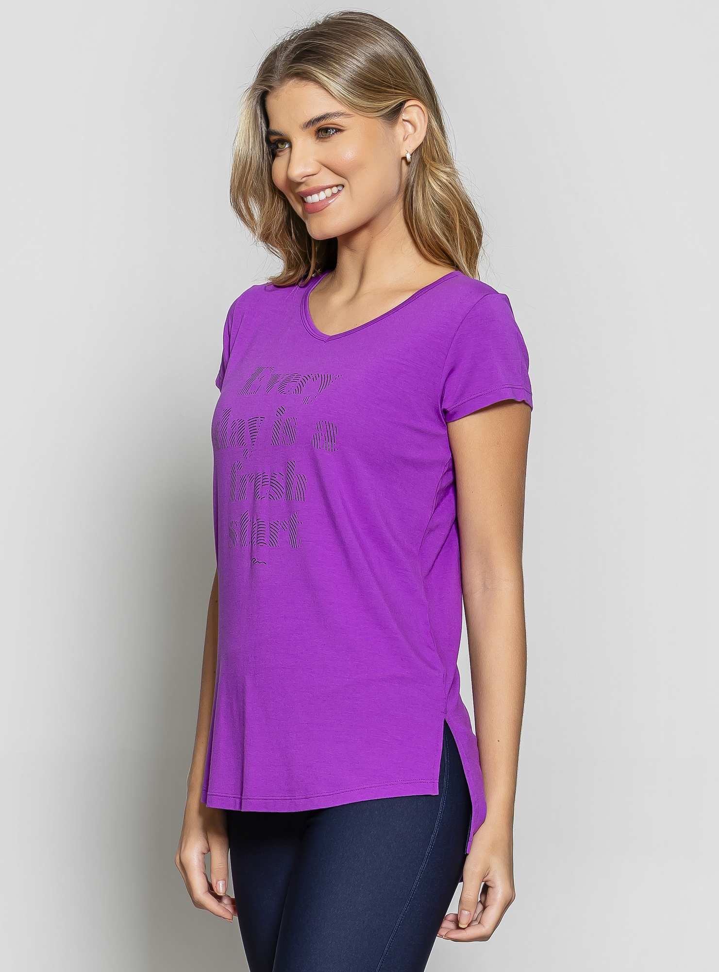 Blusa Alongada Athleisure Roxo 07 / Preto