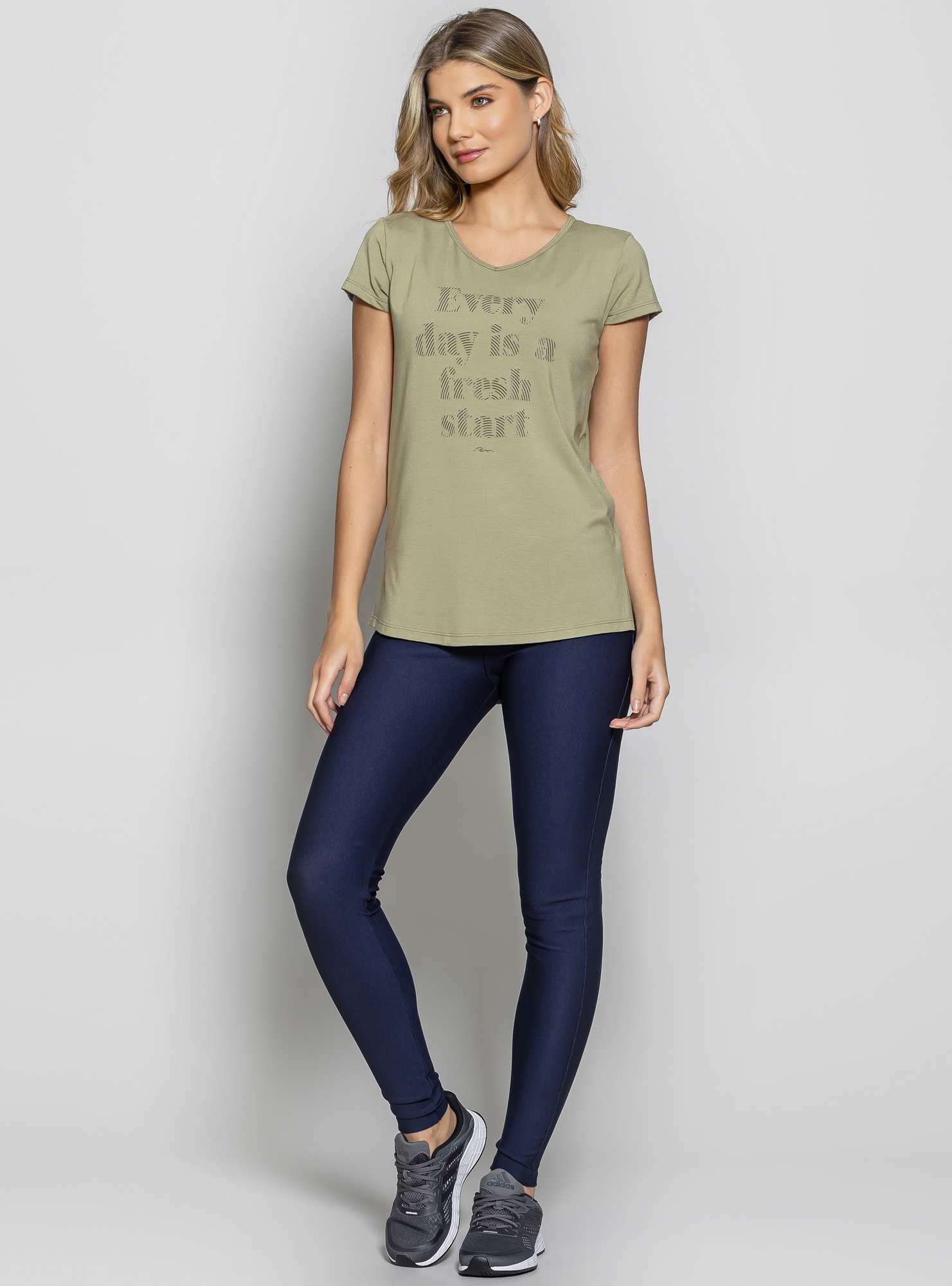 Blusa Alongada Athleisure Verde 26 / Preto