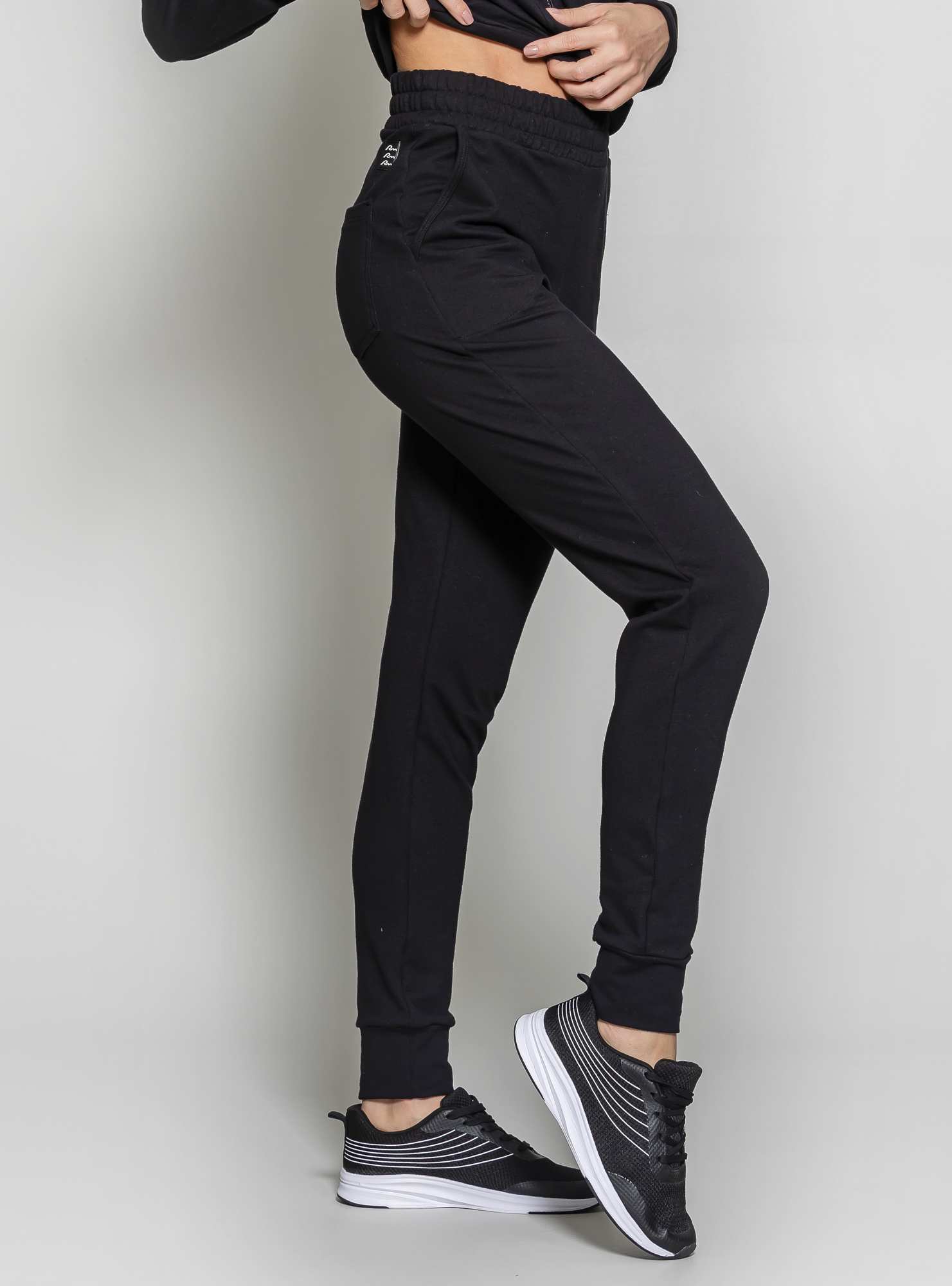 Calça Jogger de Moletinho Preto