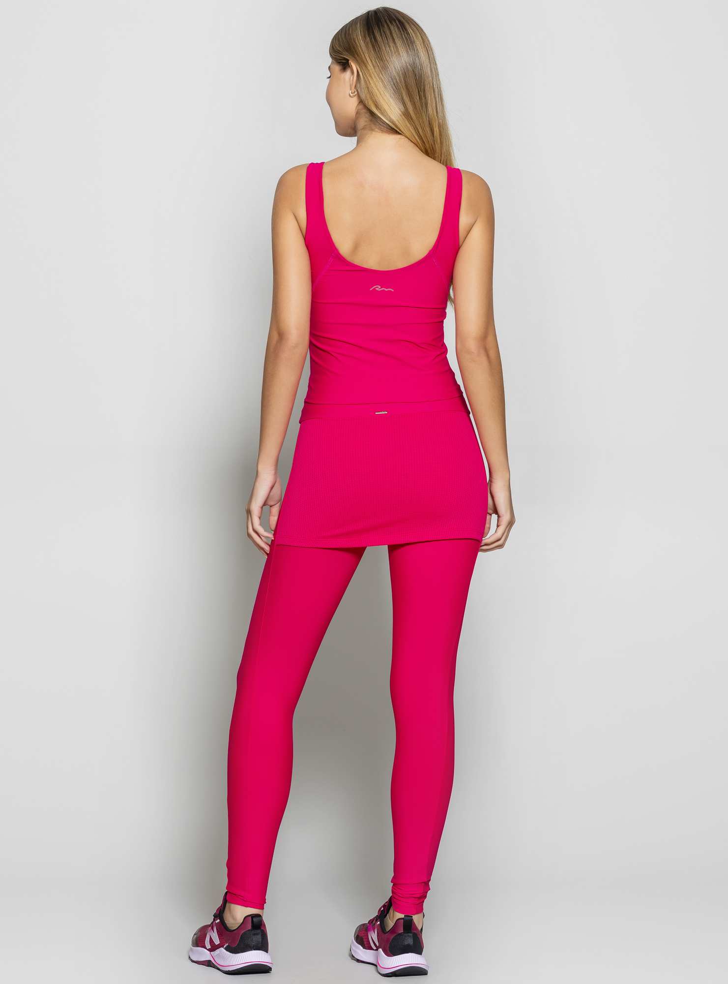 Regata Ajustada com Bojo Rosa 09